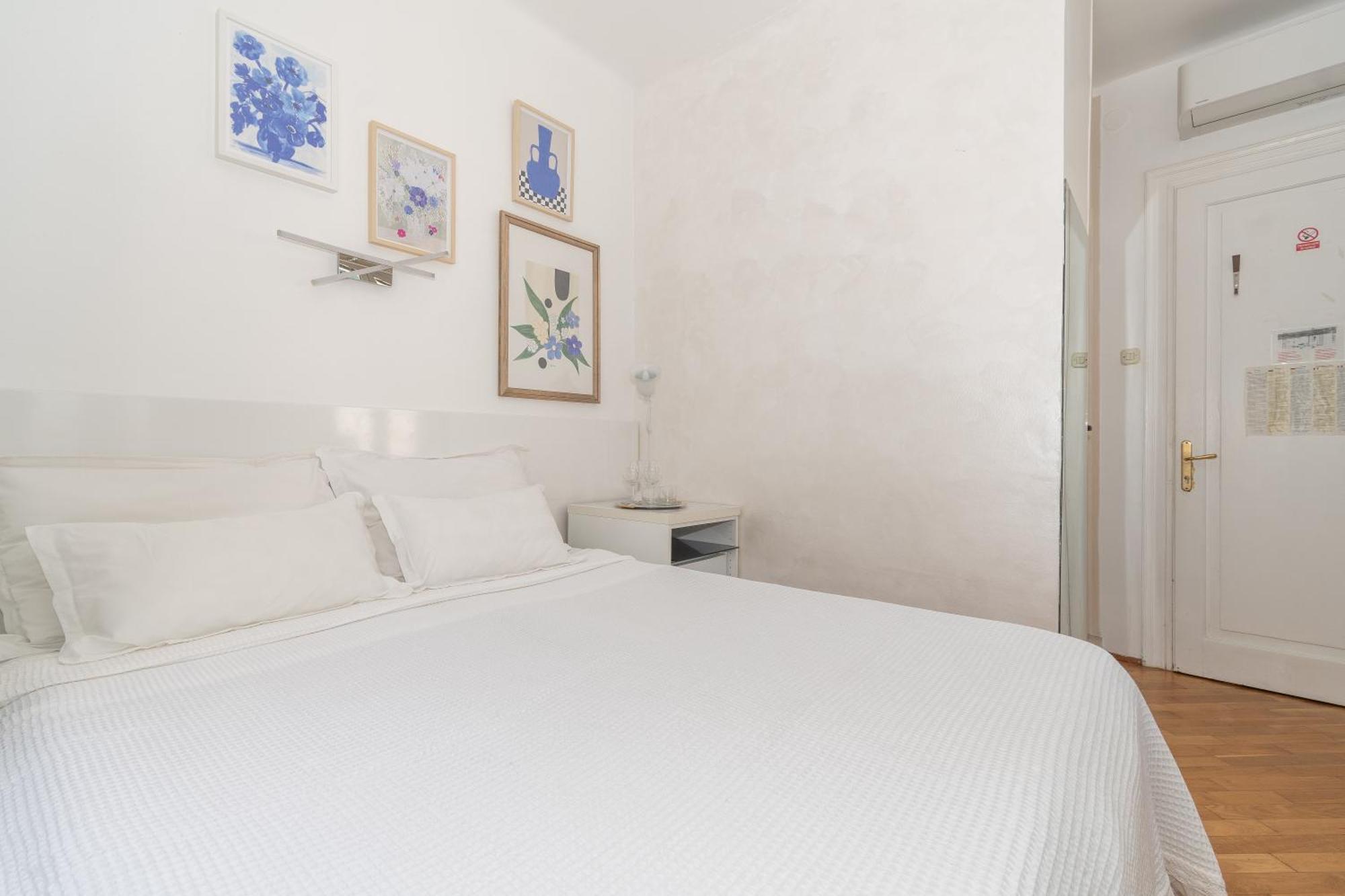 Gold Guest house 3*