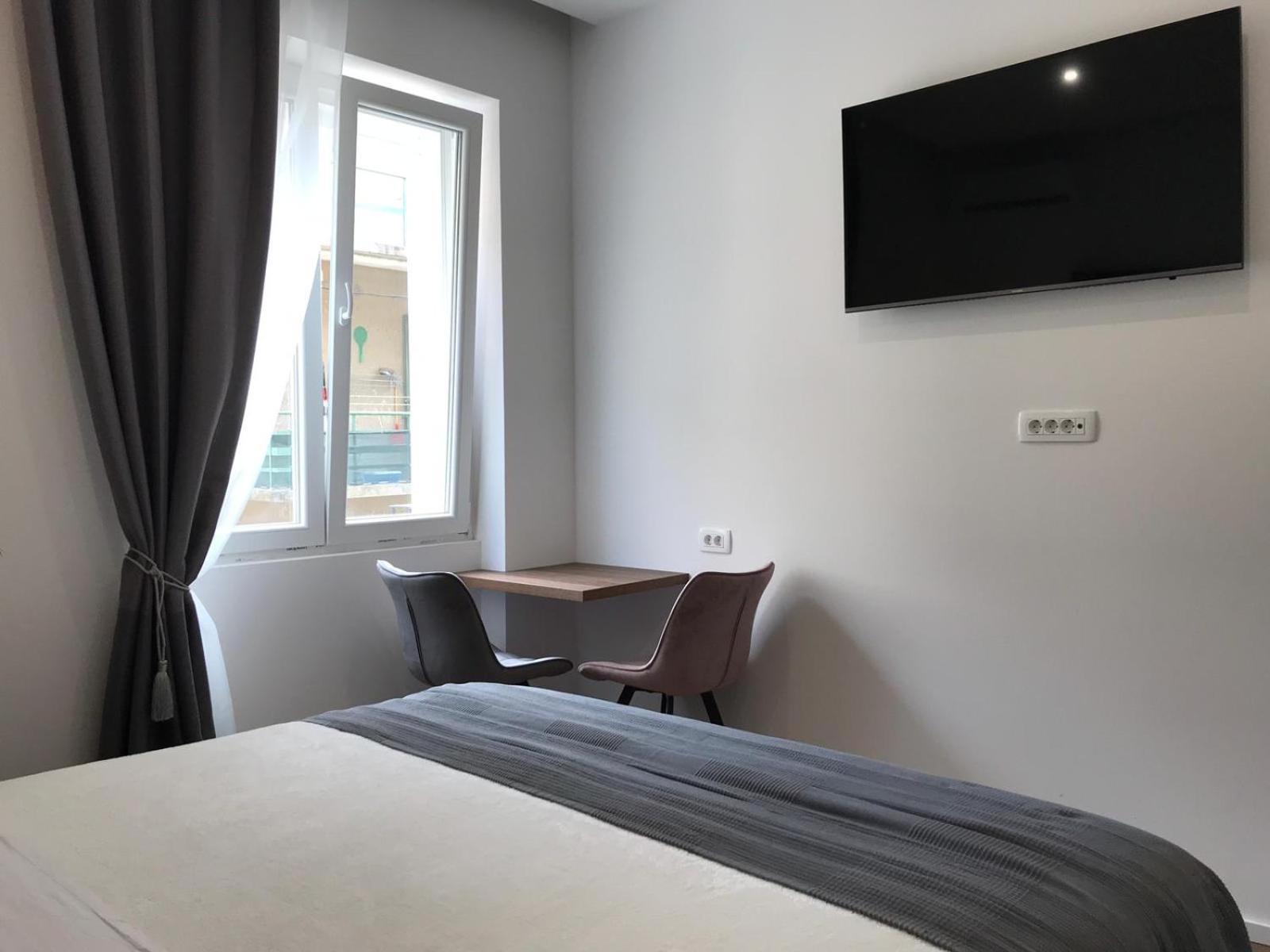 Antares Luxury 2 * Split