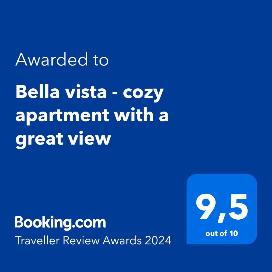 Bella Vista - Cozy With Easy Check-in And Free Parking Apartment Split