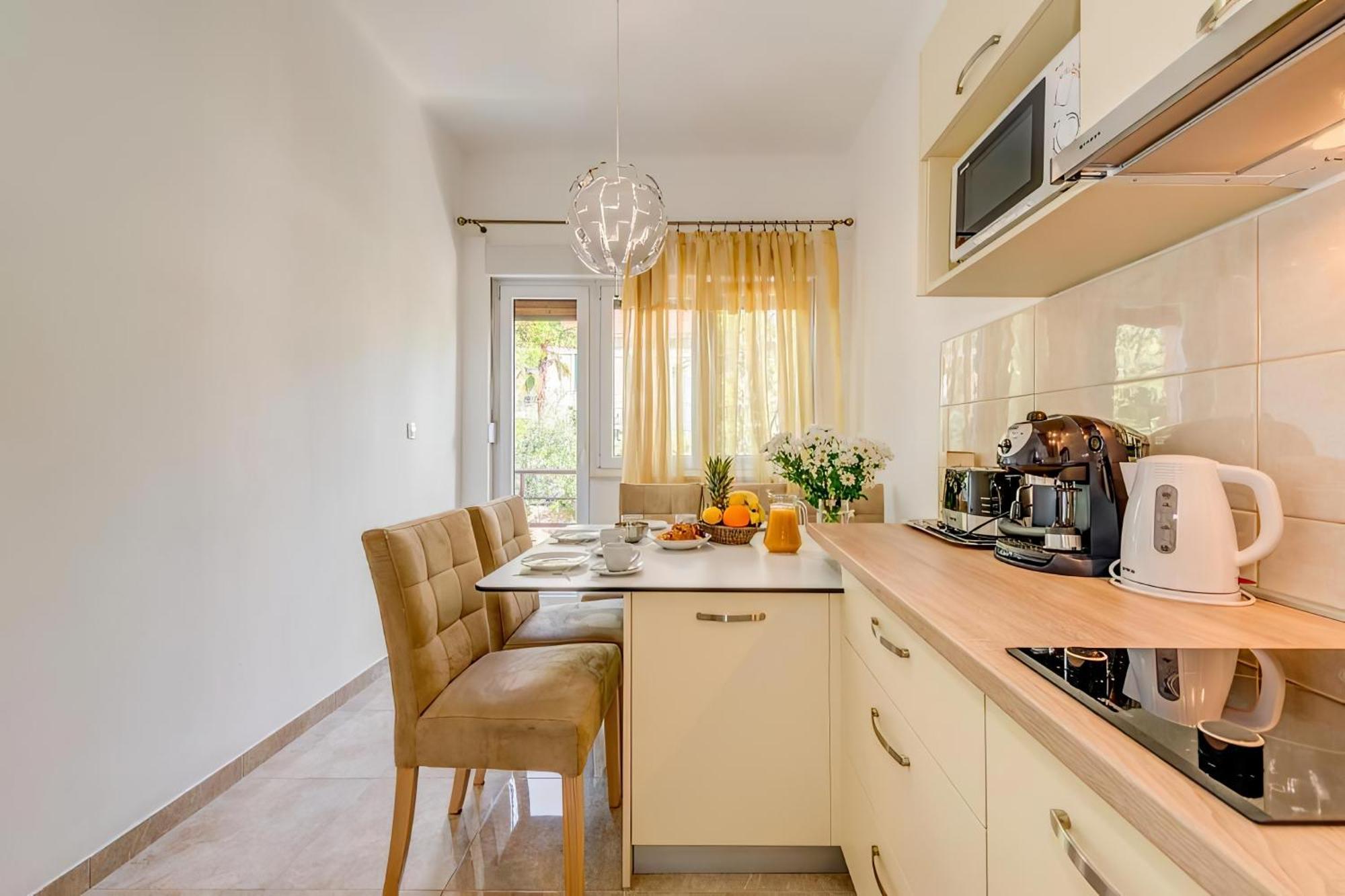 Happy - Holiday home *