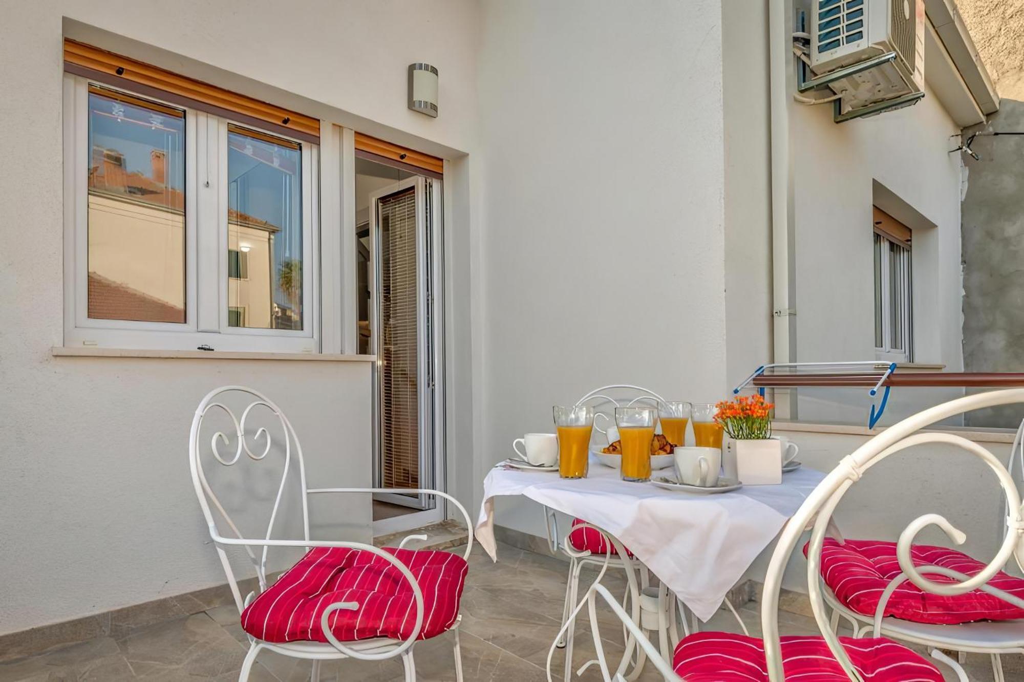 Holiday home Happy -