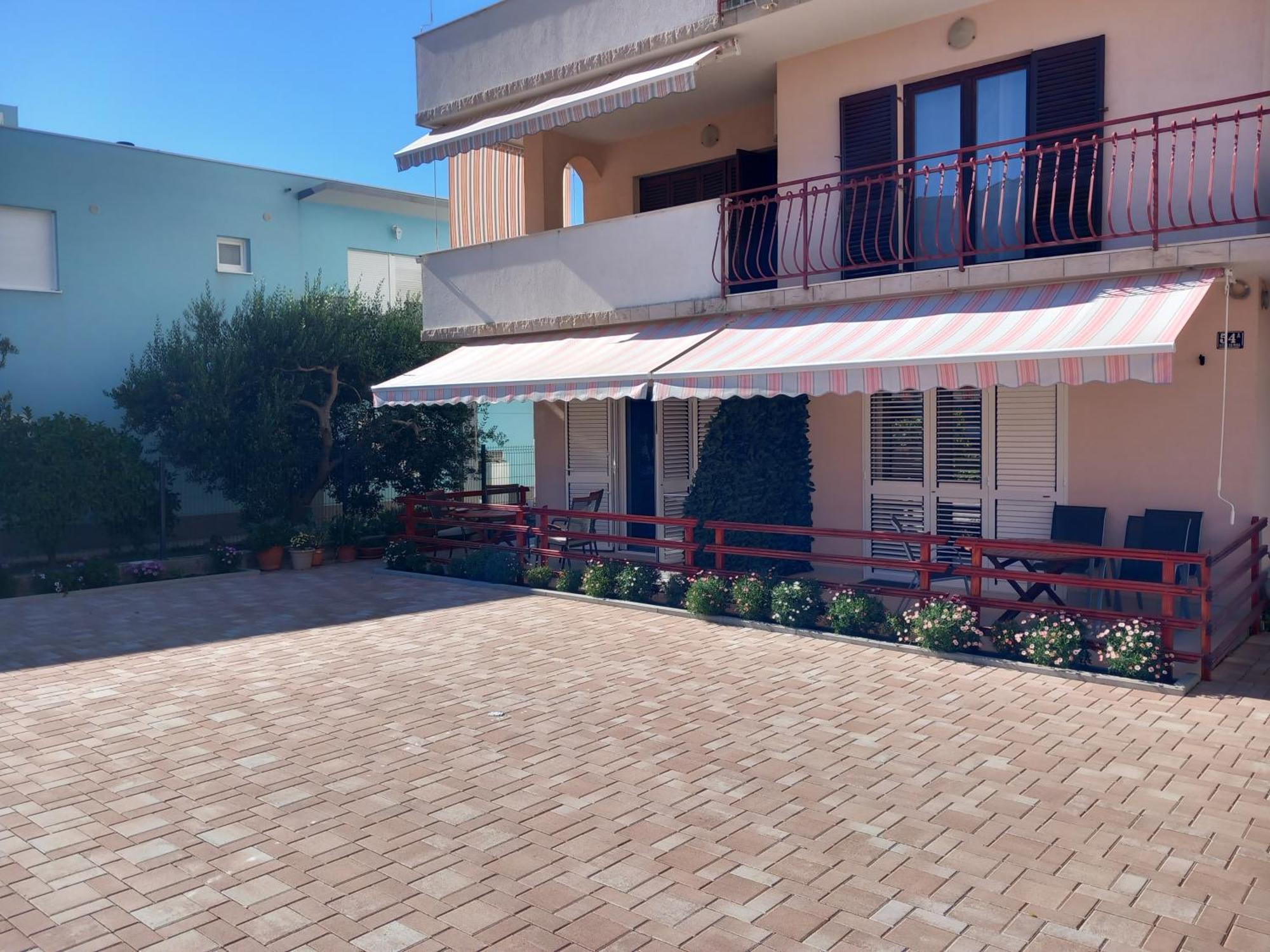 Relax And Enjoy Stobrec Apartment