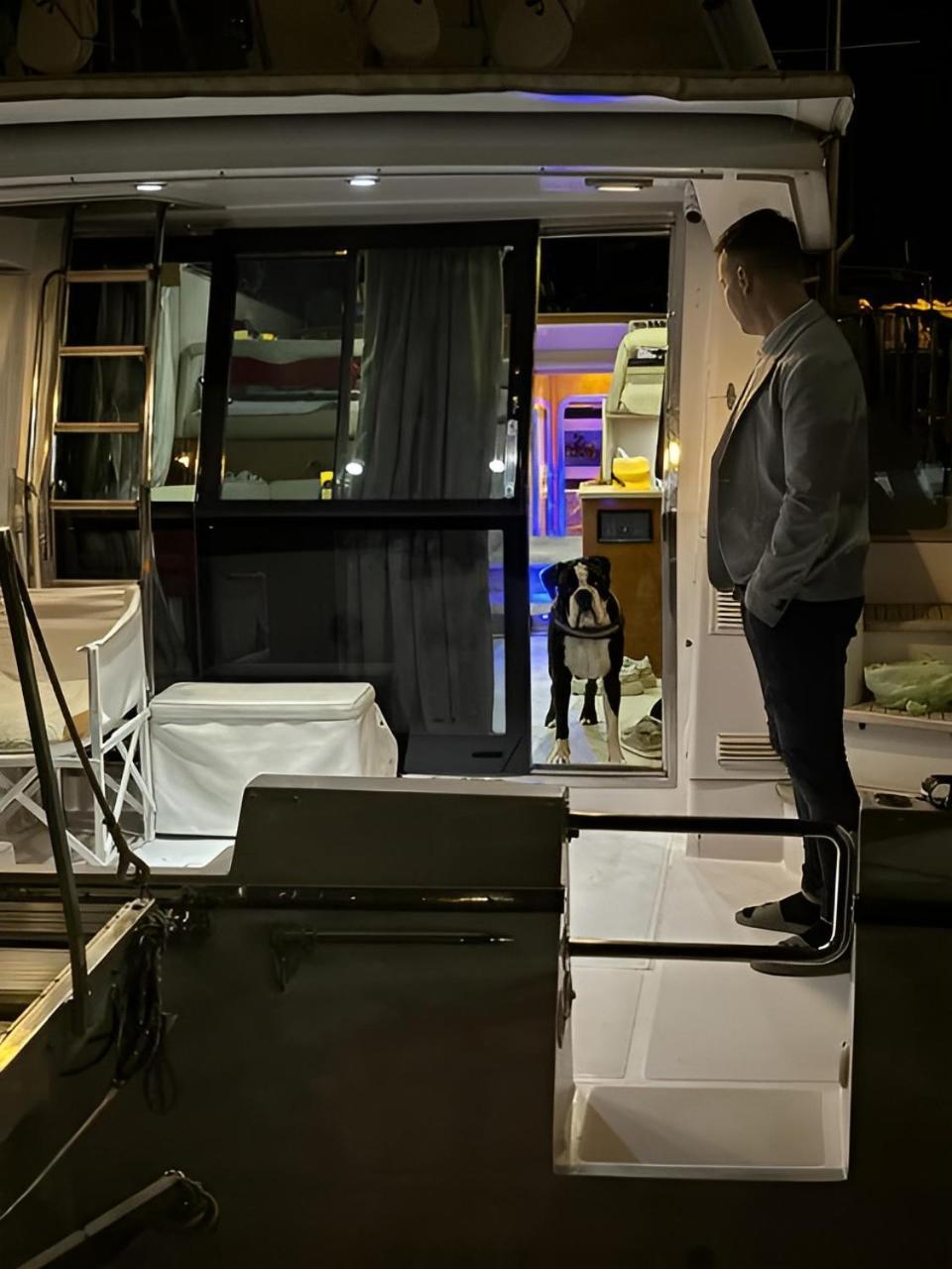 Luxury Yacht - Lex Of The Seas Botel