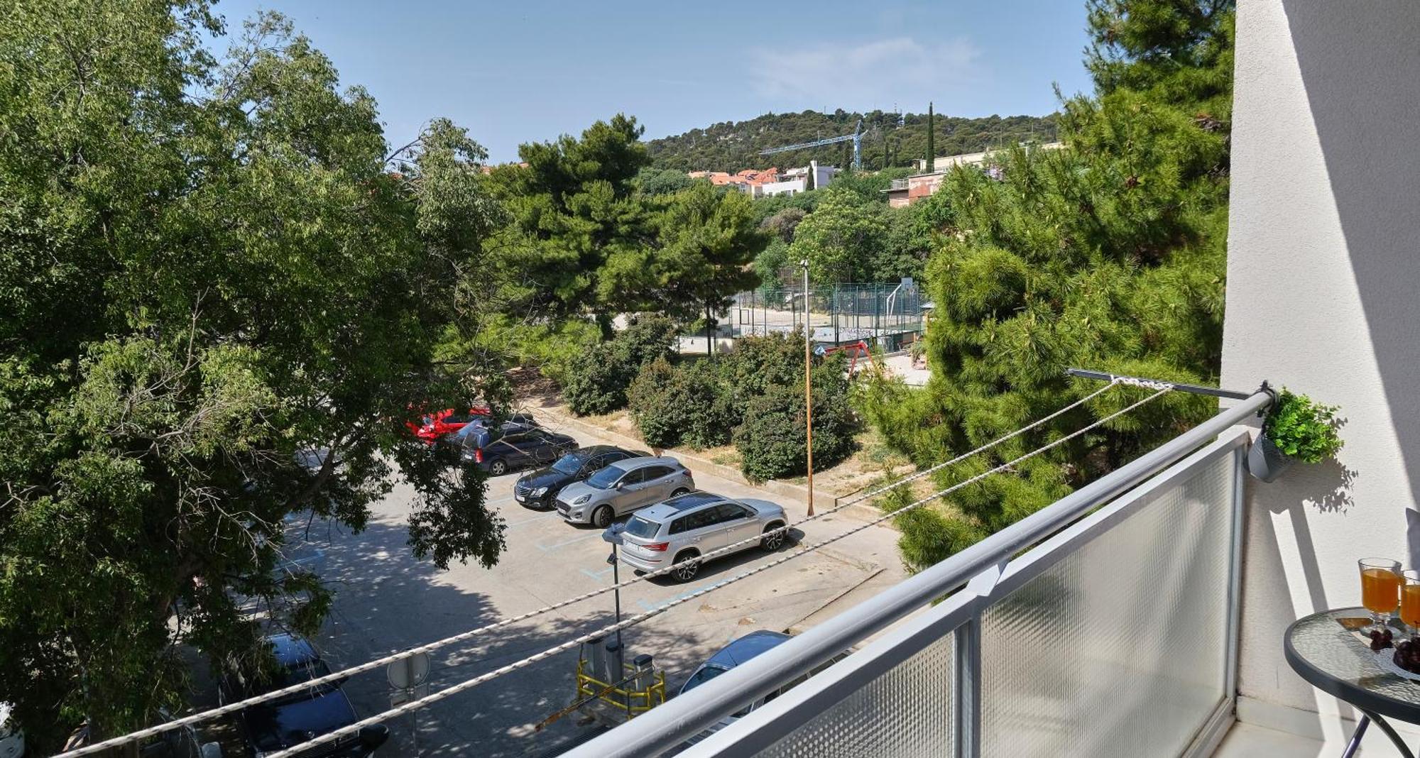 Luxury Galant 2 Apartment *