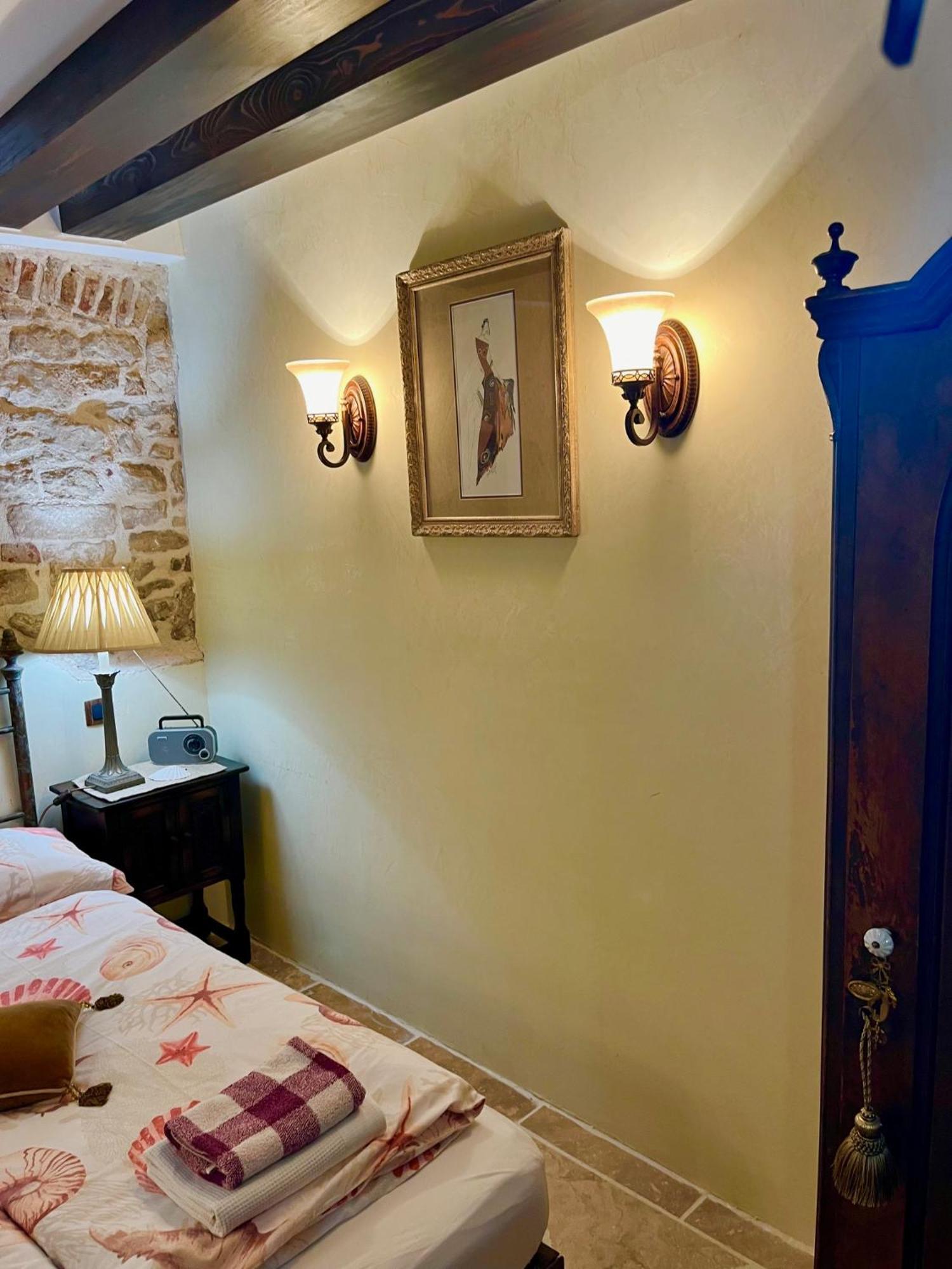 Venus Of The Palace - New Renovated Appartement *