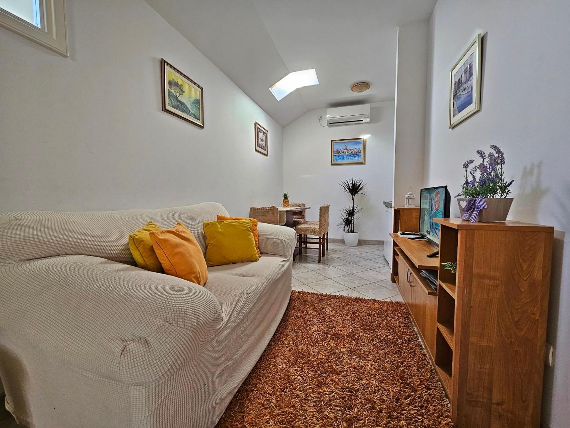 Moni 2 Apartamento Split
