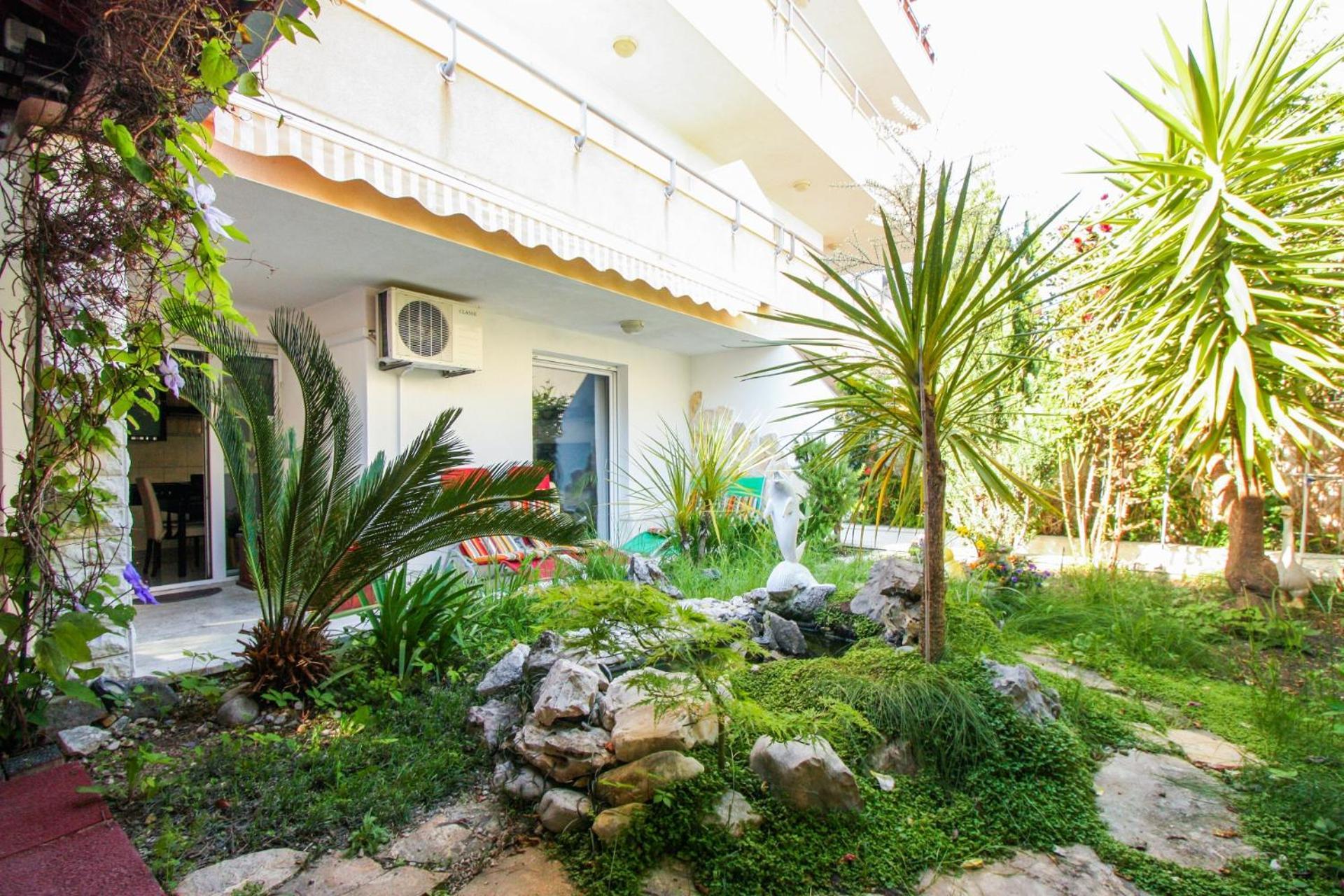 Apartment Duplex 3 With Garden And Garage Near To Split