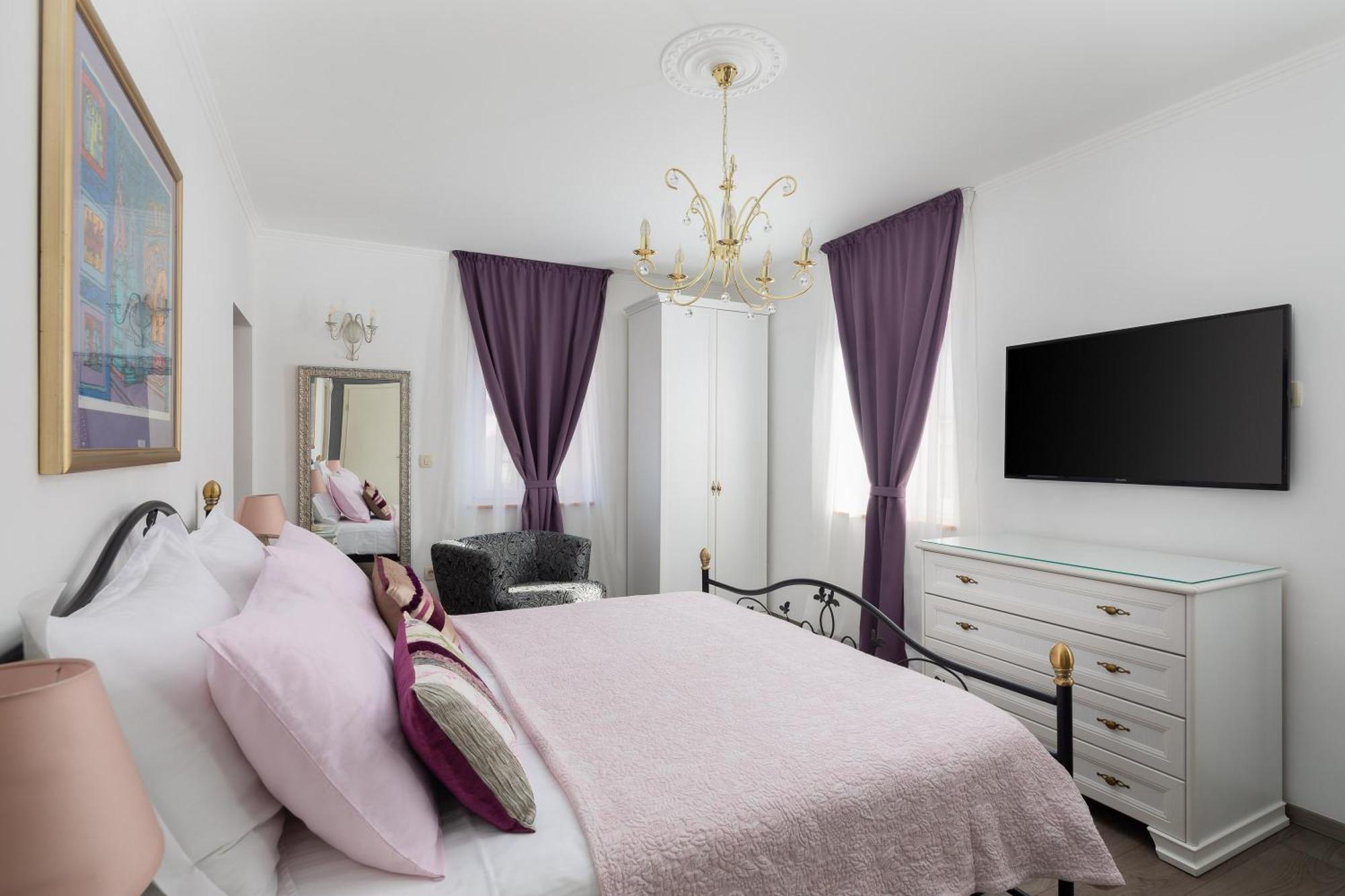 Romantic Luxury 4* Split