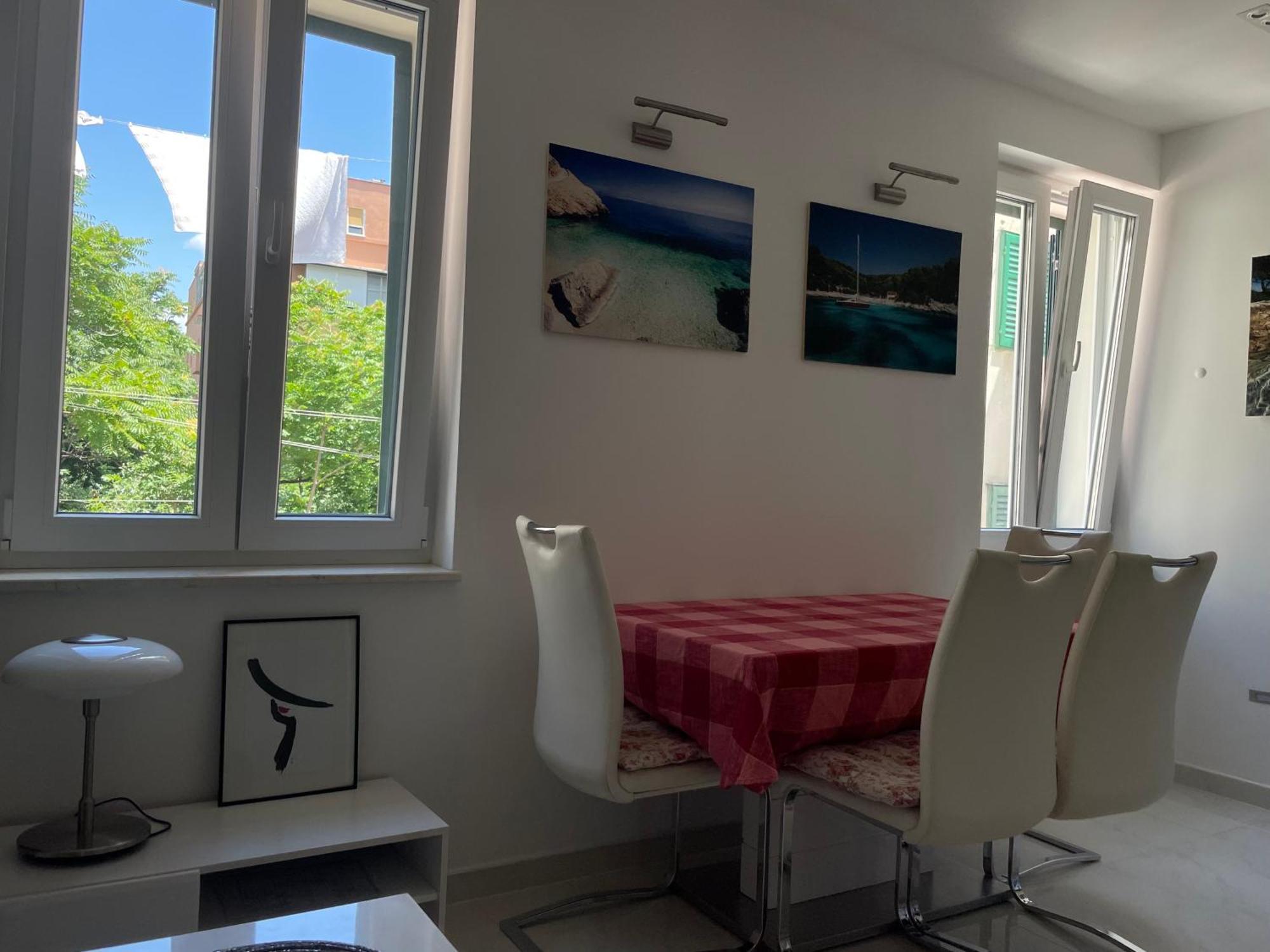 “jelin Dvor” 3+2, Bacvice, Apartment *