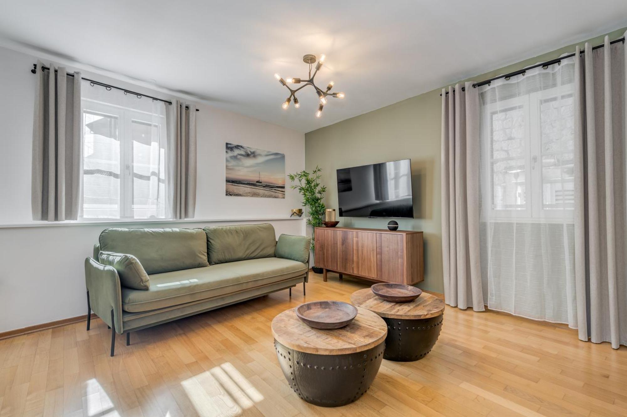 385 Luxury Appartement