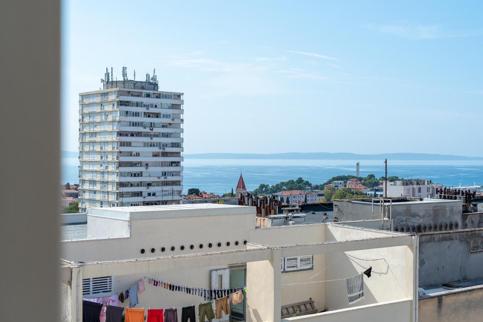 Apartment Luxury Overlooking The Split