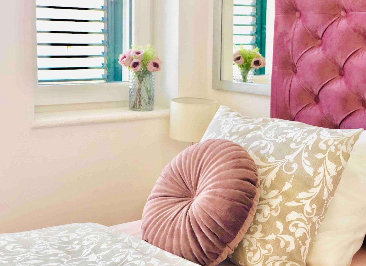 Appartement Romantic With Balcony Split