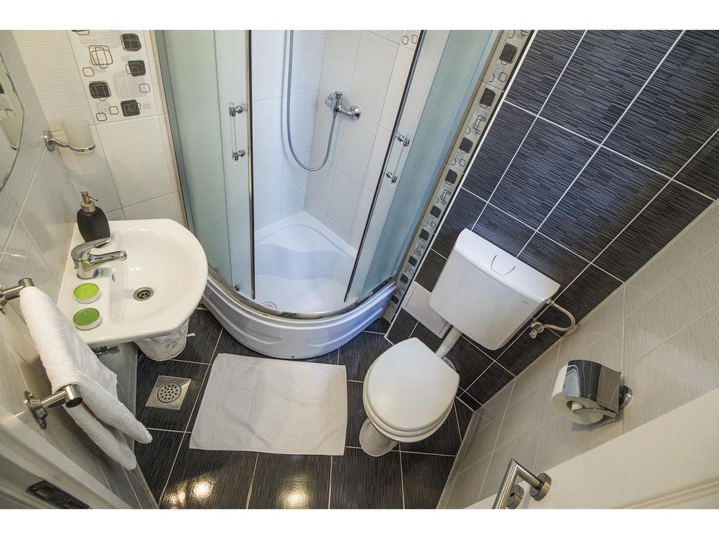 Apartman Old Square Split