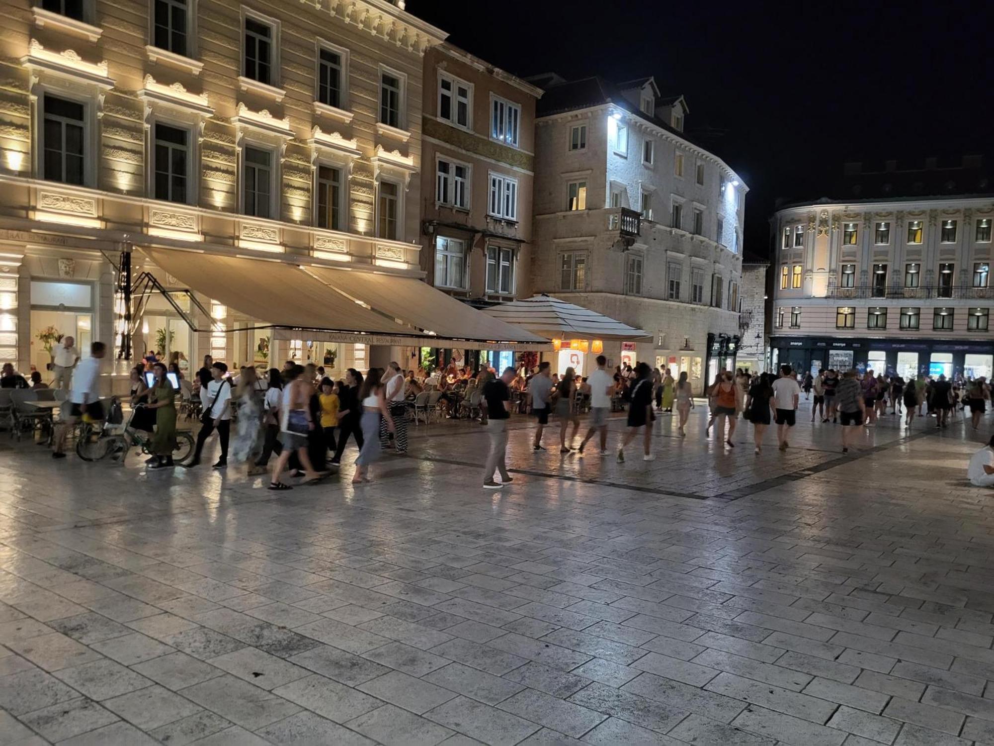Apartment Sunshine- Center Of Split