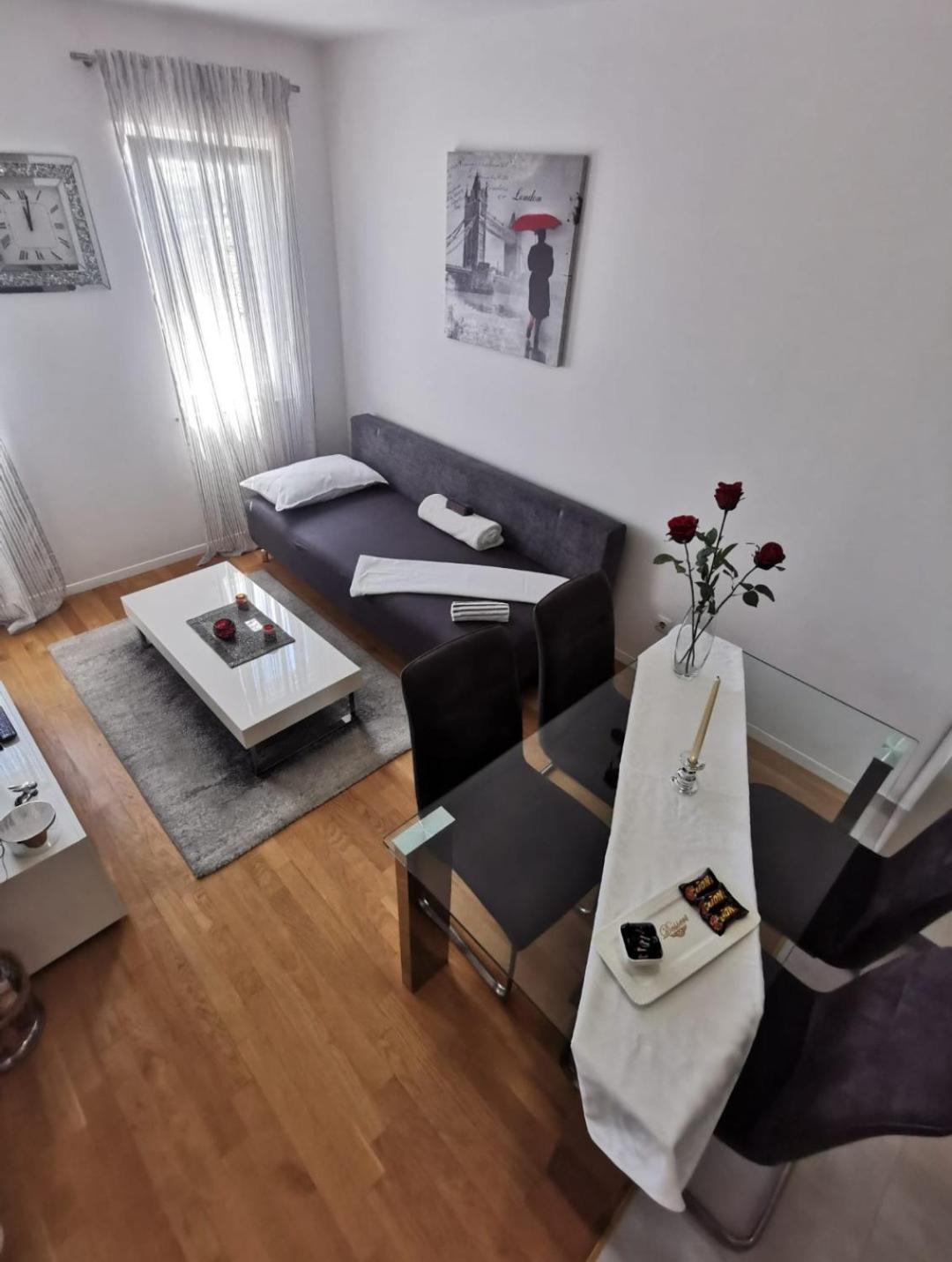 Apartman Leon *