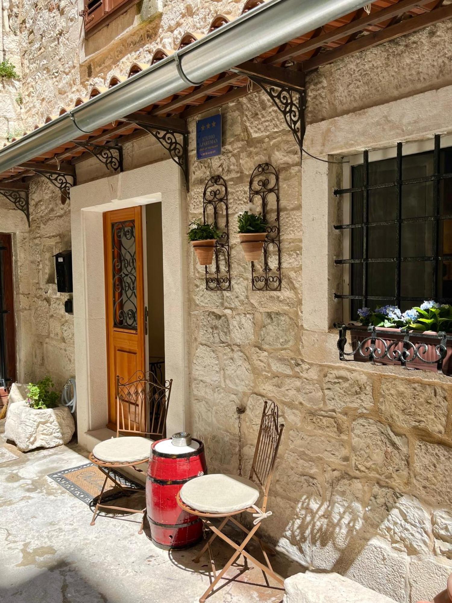 Venus Of The Palace - New Renovated Appartement Split