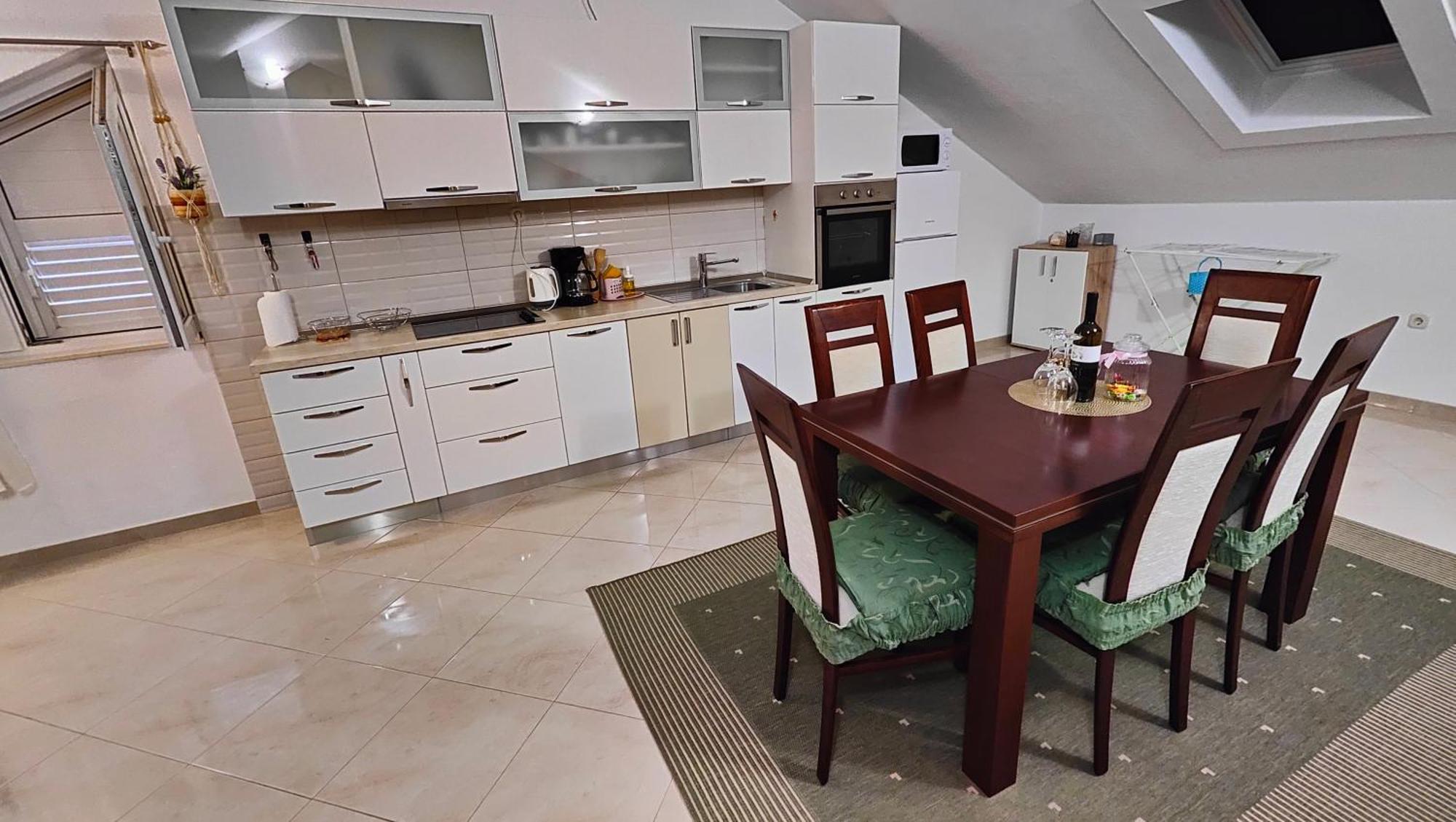 Apartment Antonia Nakic -stobrec