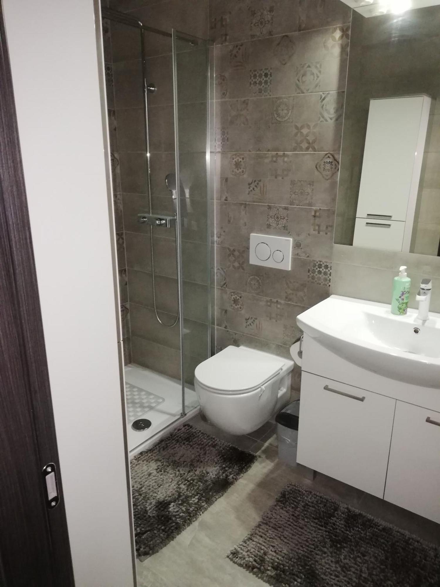Alnea Apartment *