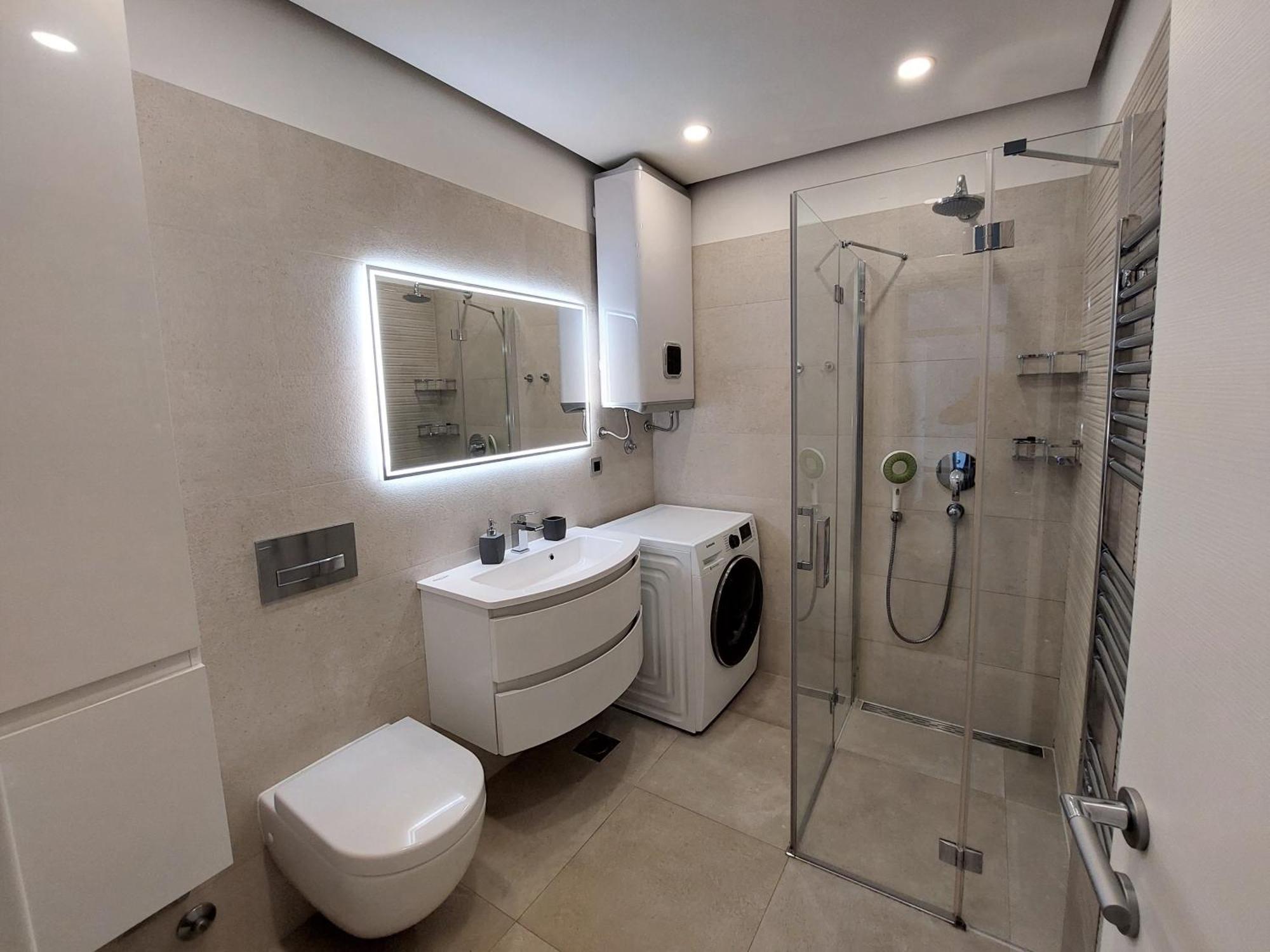 Hestia 3 Bdr Apartment