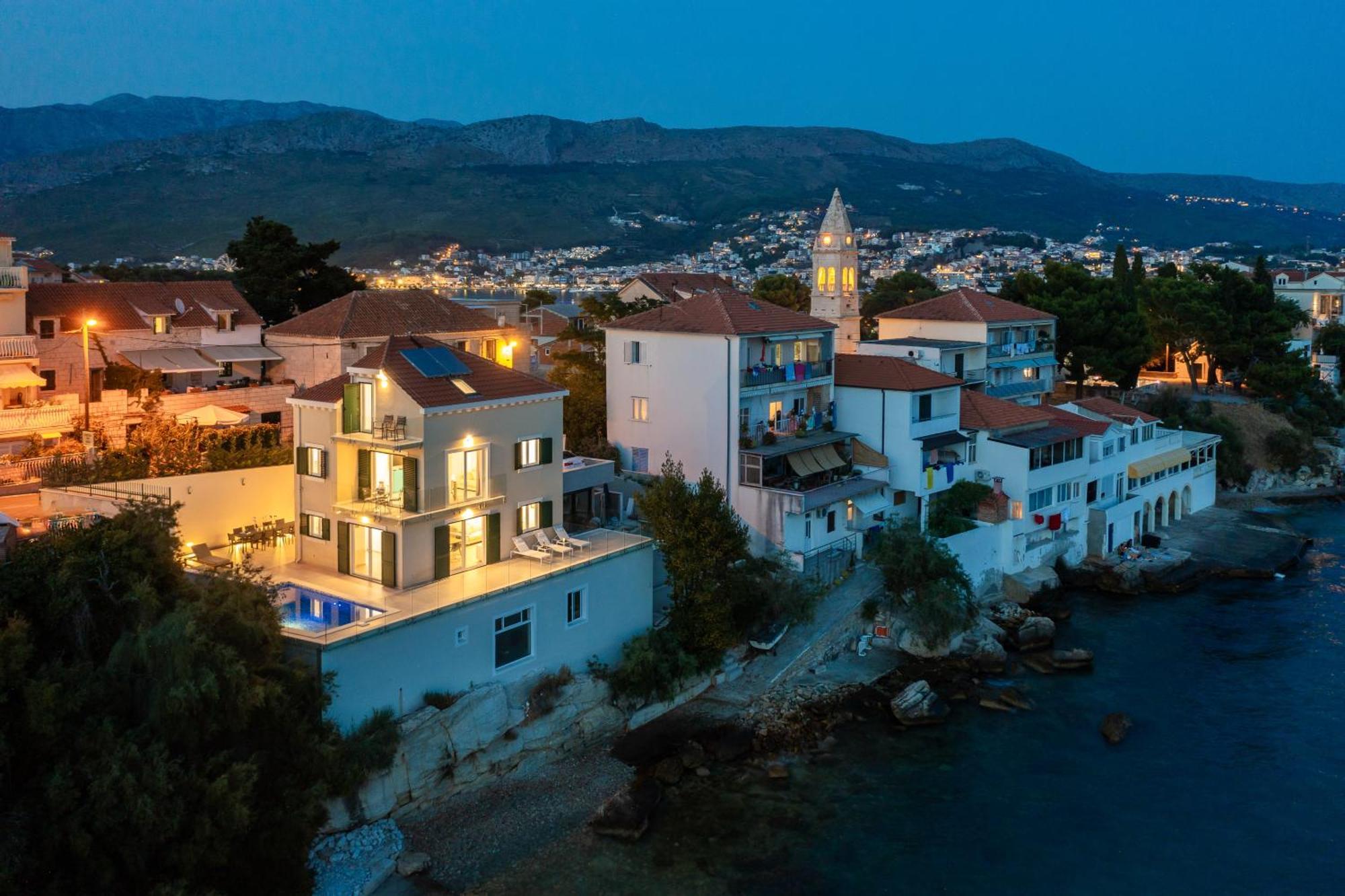 Epetium Villa *