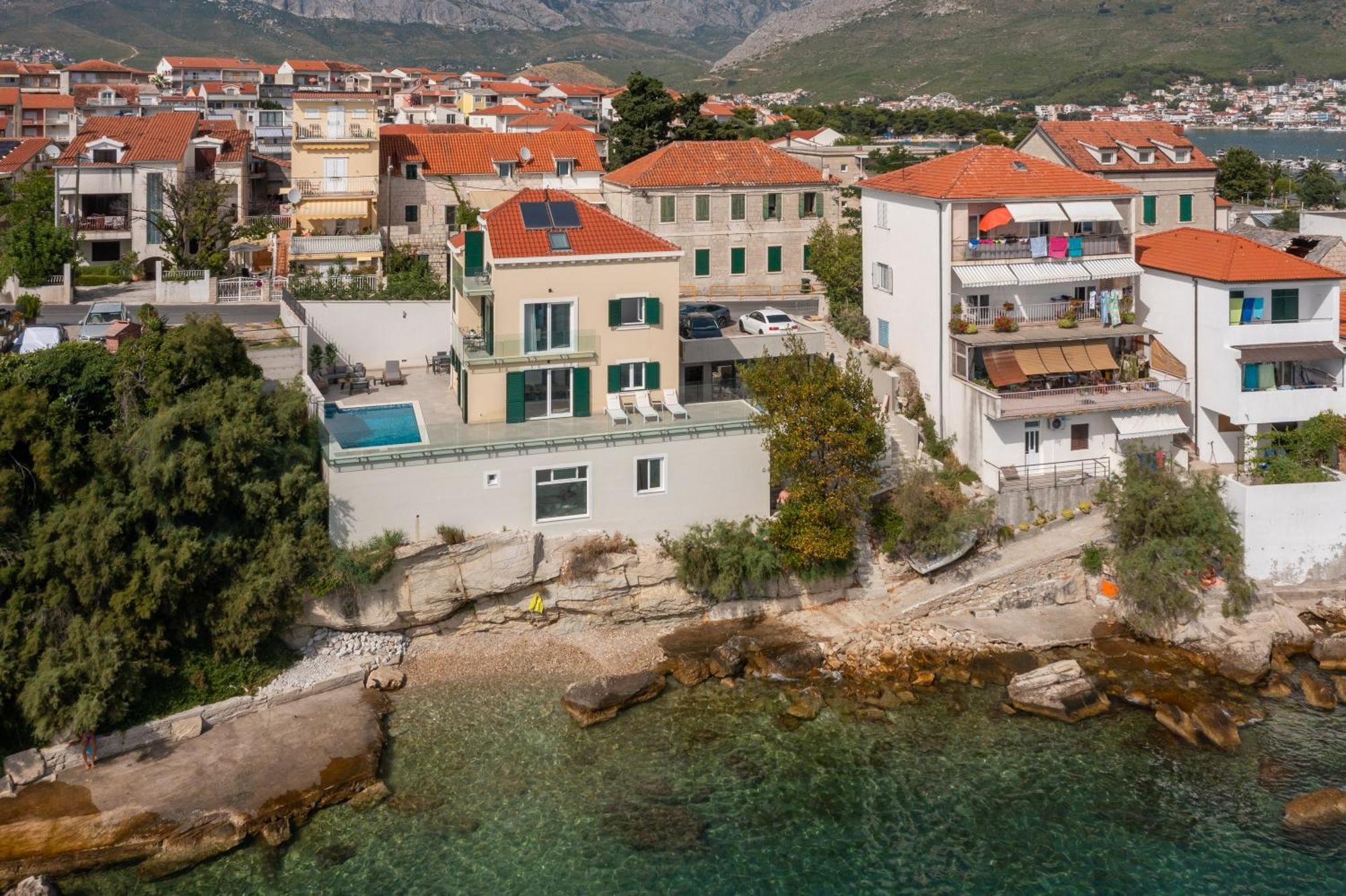 Epetium Split