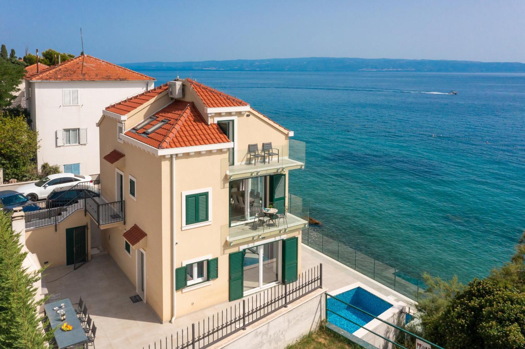 Epetium Villa