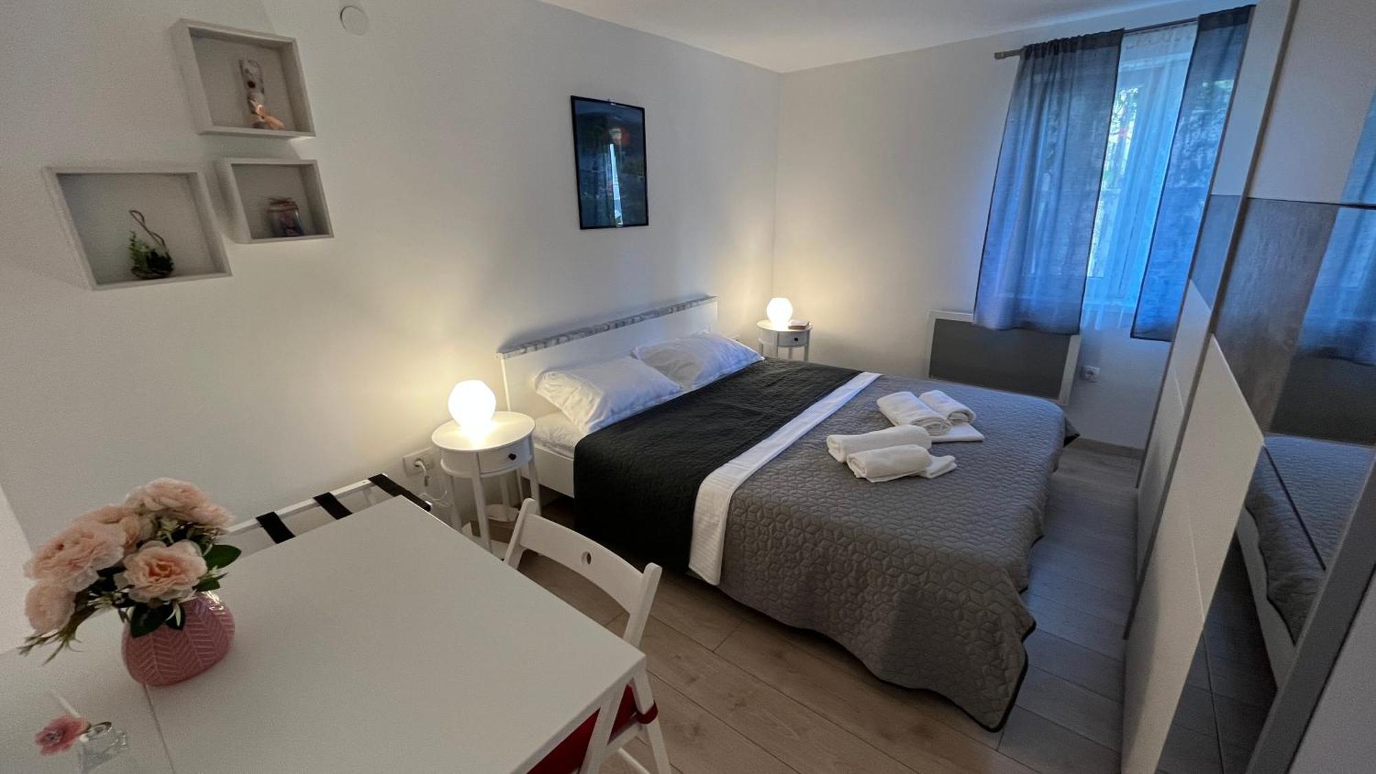 Apartment Lalica *