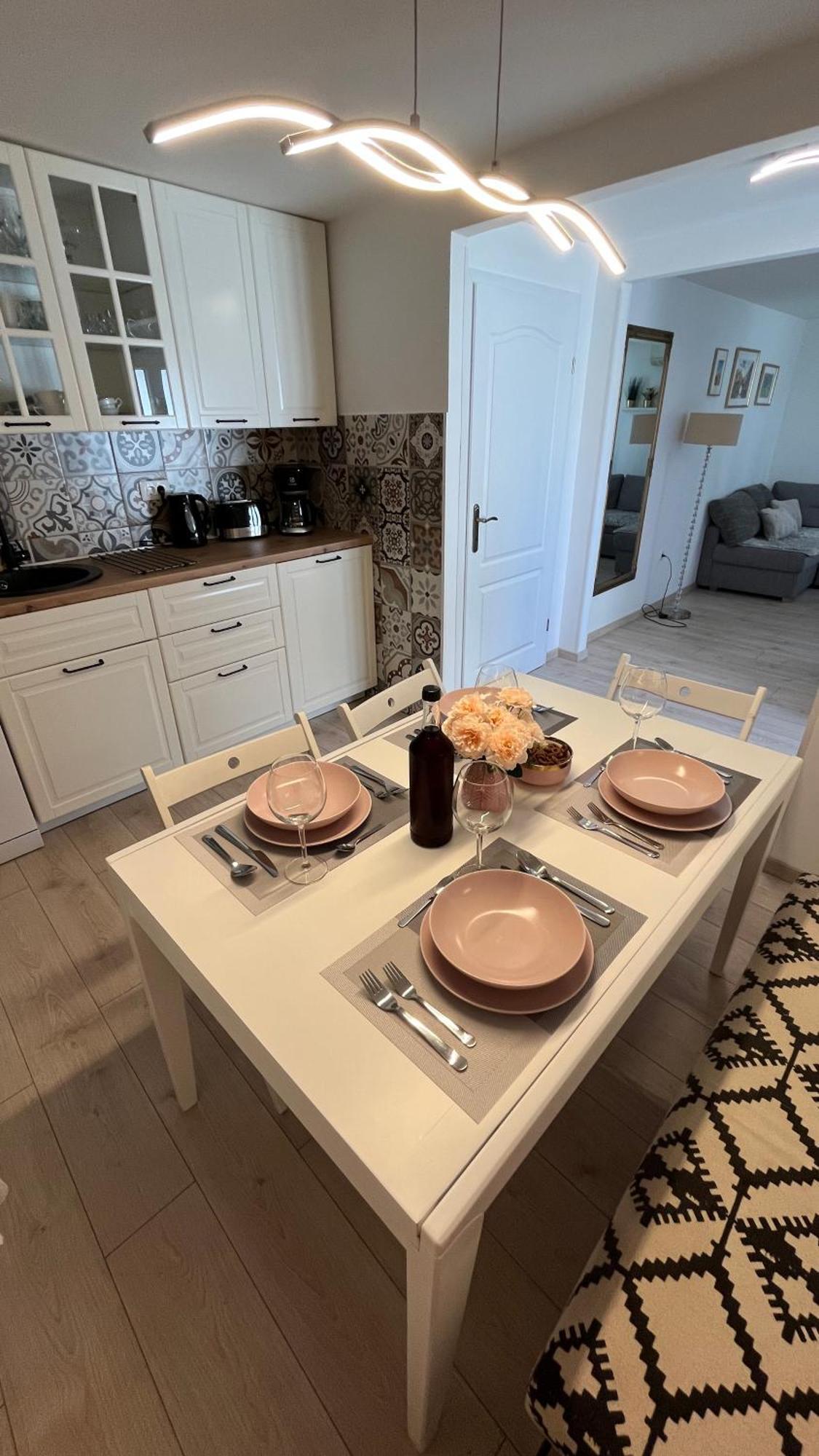 Apartment Lalica *