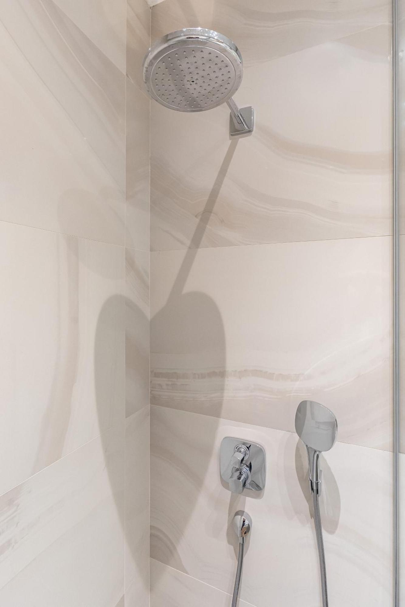 Apartment Eva Luxury Two Bedrooms & Bacvice Split