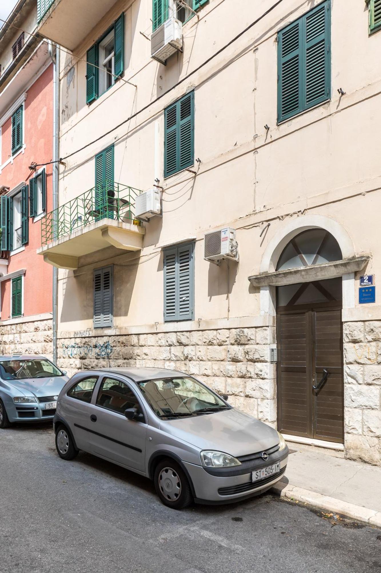 Eva Luxury Two Bedrooms & Bacvice Split