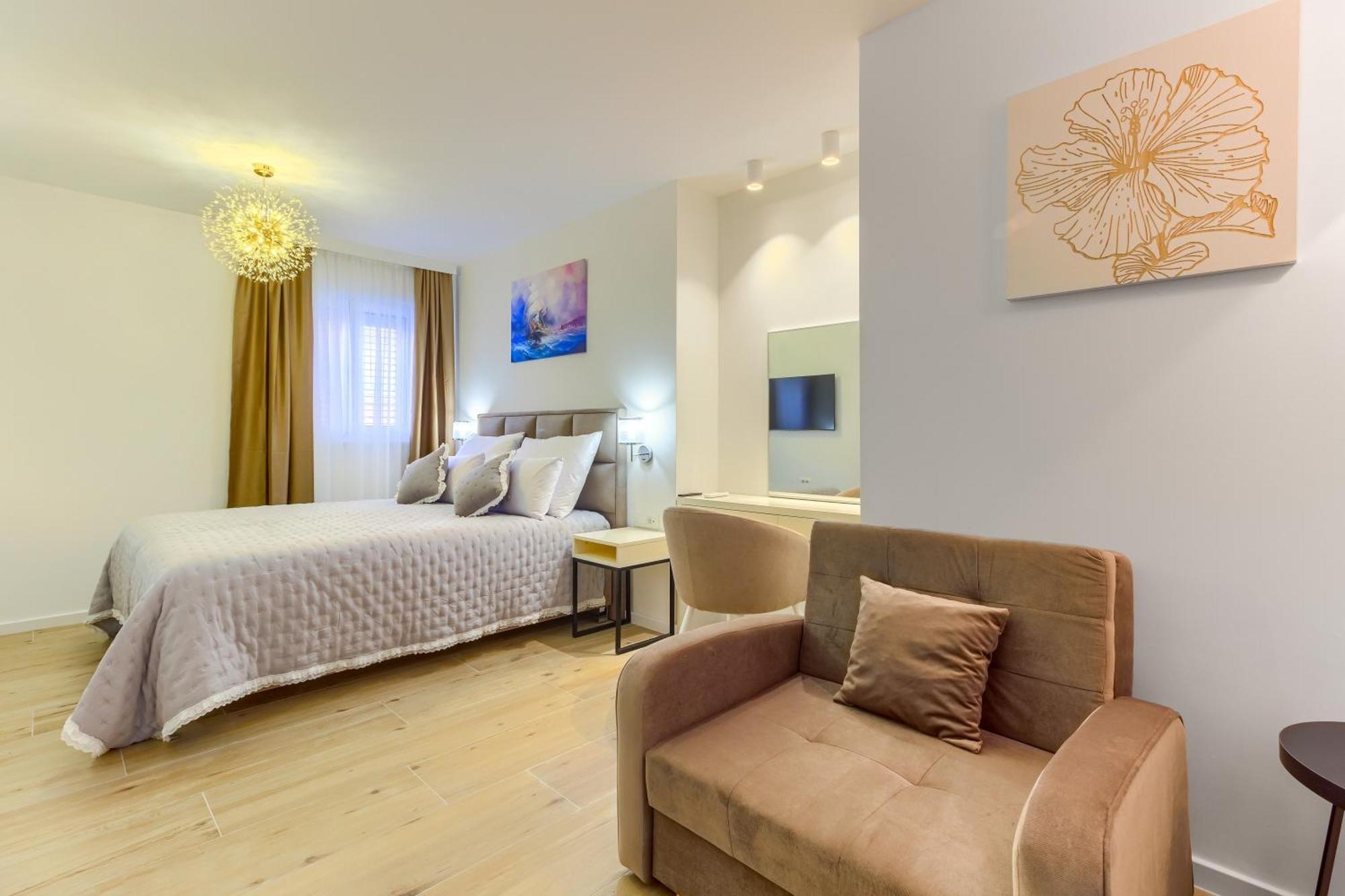 Frühstückspension Luxury Bed & Breakfast Irini, In The Heart Of Split