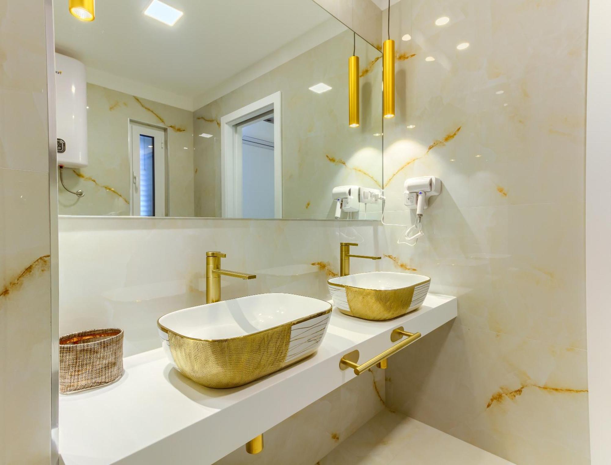 Luxury Bed & Breakfast Irini, In The Heart Of * Split