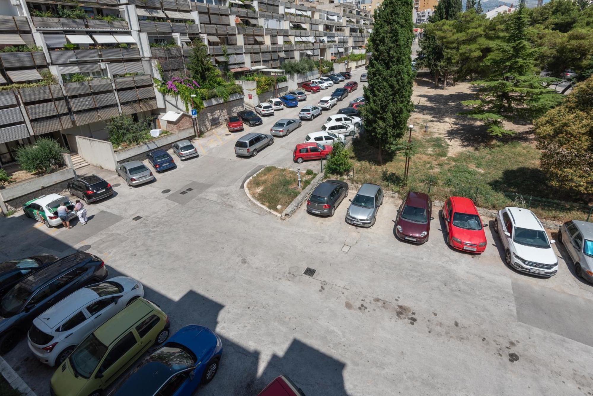 Apartman Sunnyrose - Walking Distance From Znjan - Free Public Parking - Huge Balcony Split