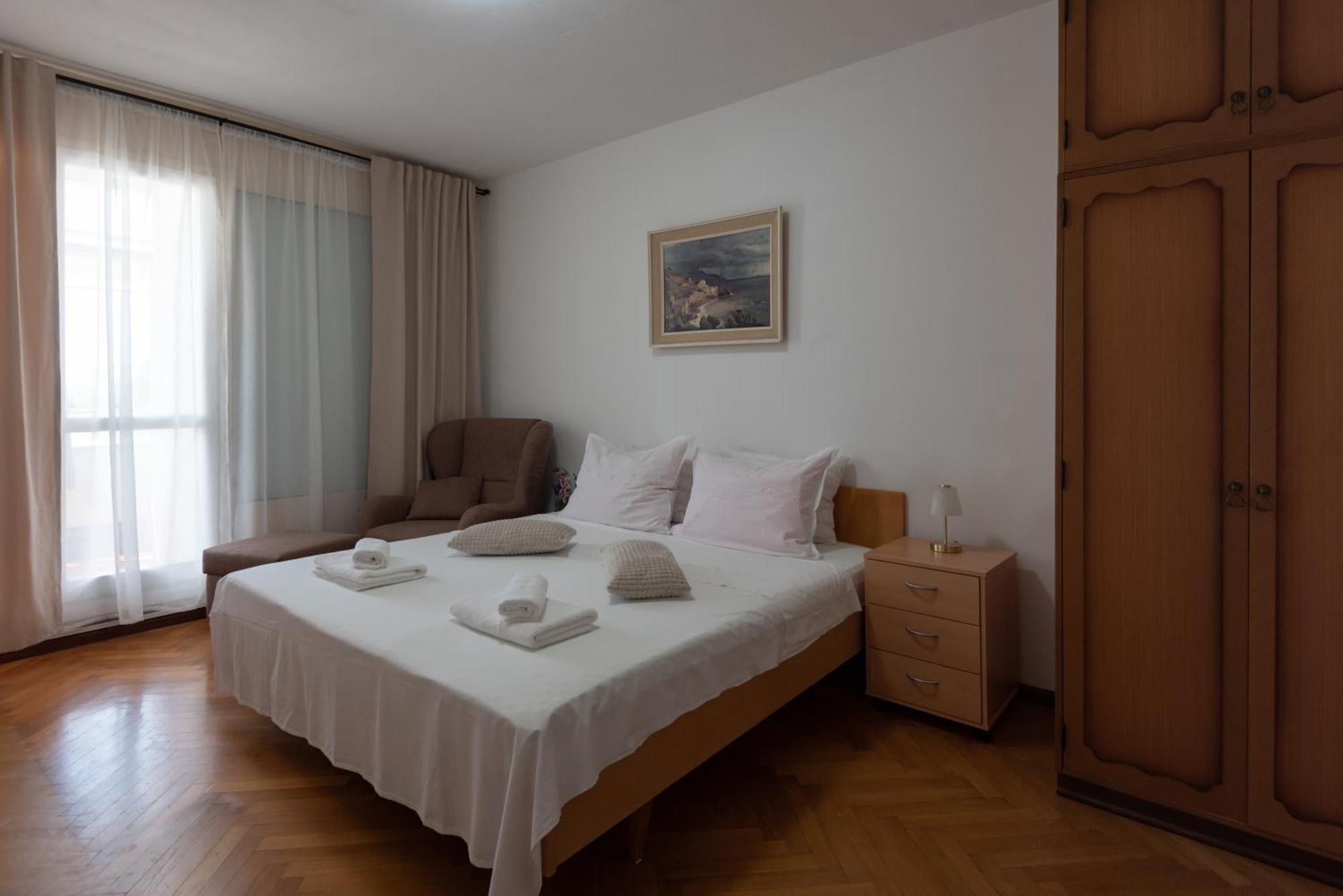 Apartman Sunnyrose - Walking Distance From Znjan - Free Public Parking - Huge Balcony *