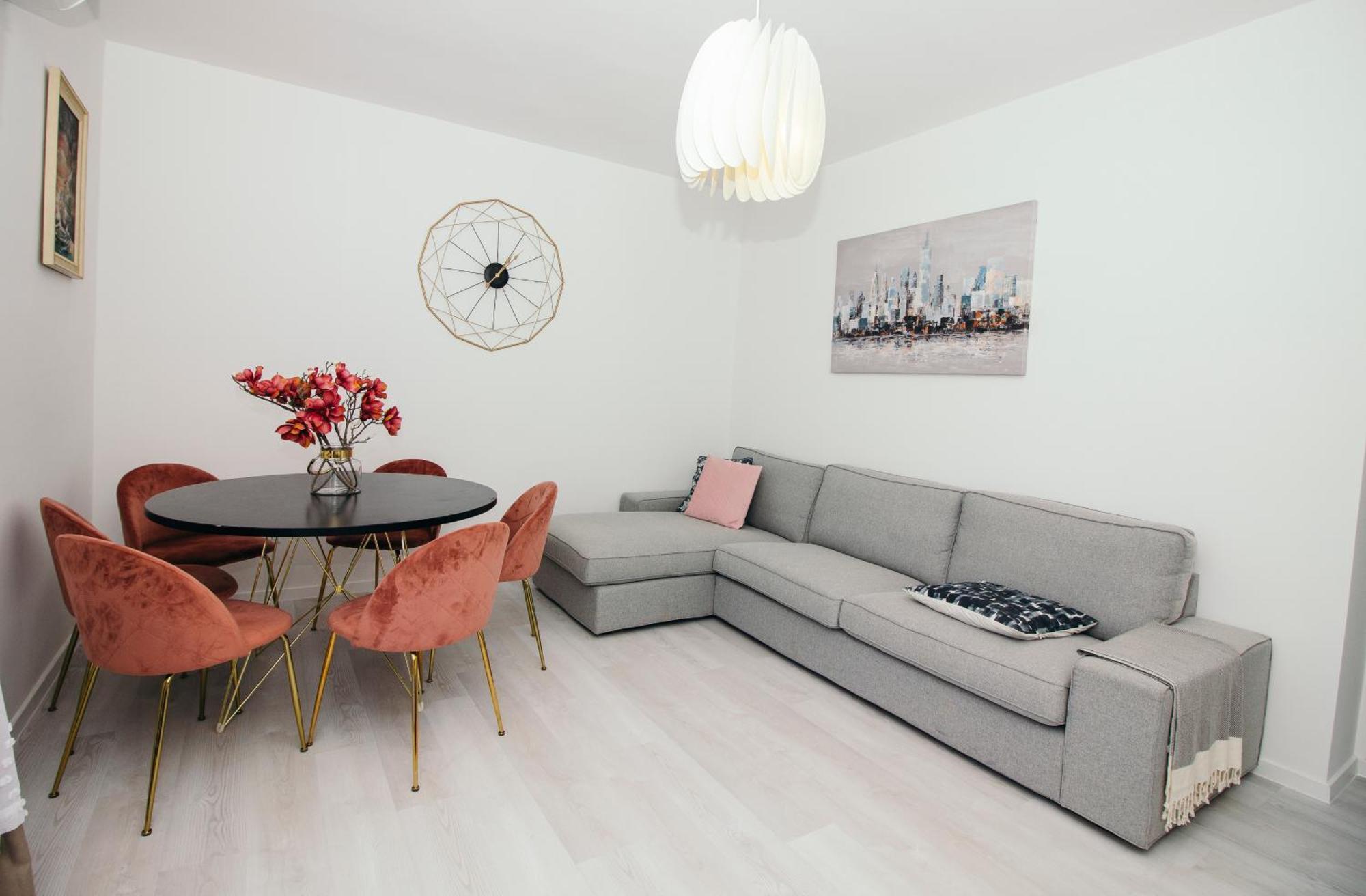 Sea La Vie Centre Apartment