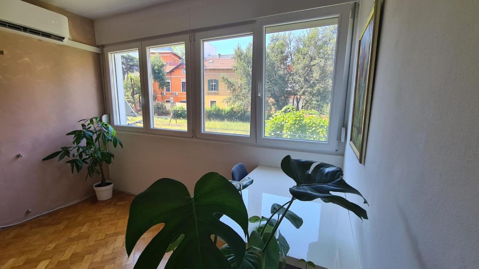 With Sauna In Centre Apartman Split