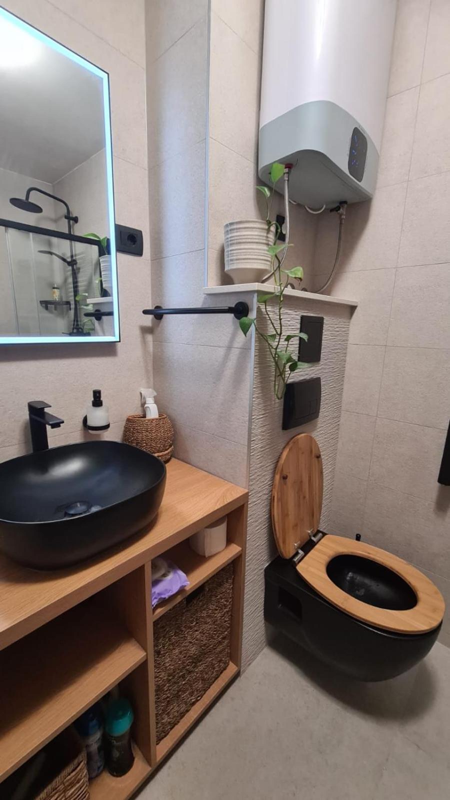 With Sauna In Centre