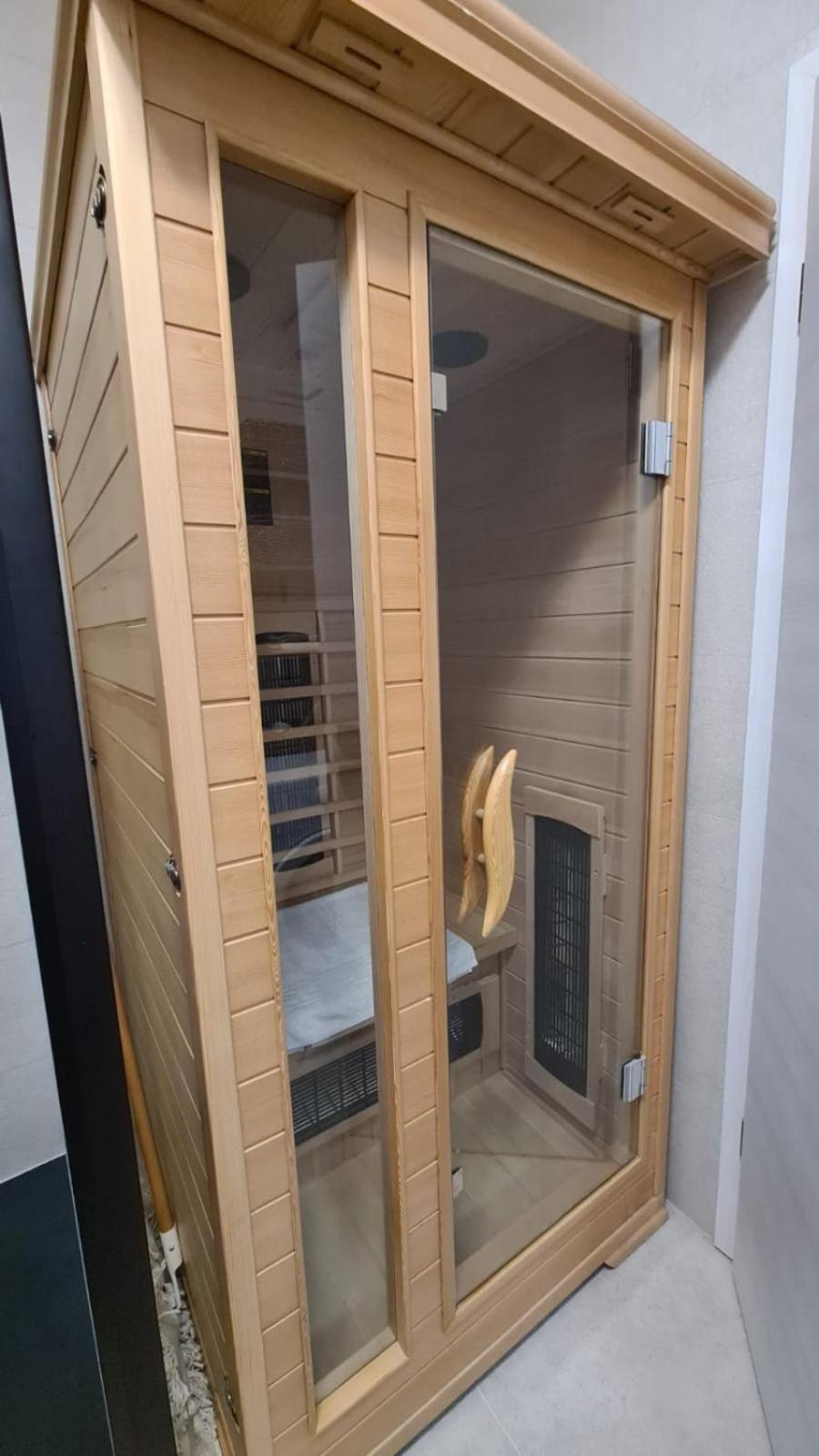 With Sauna In Centre * Split
