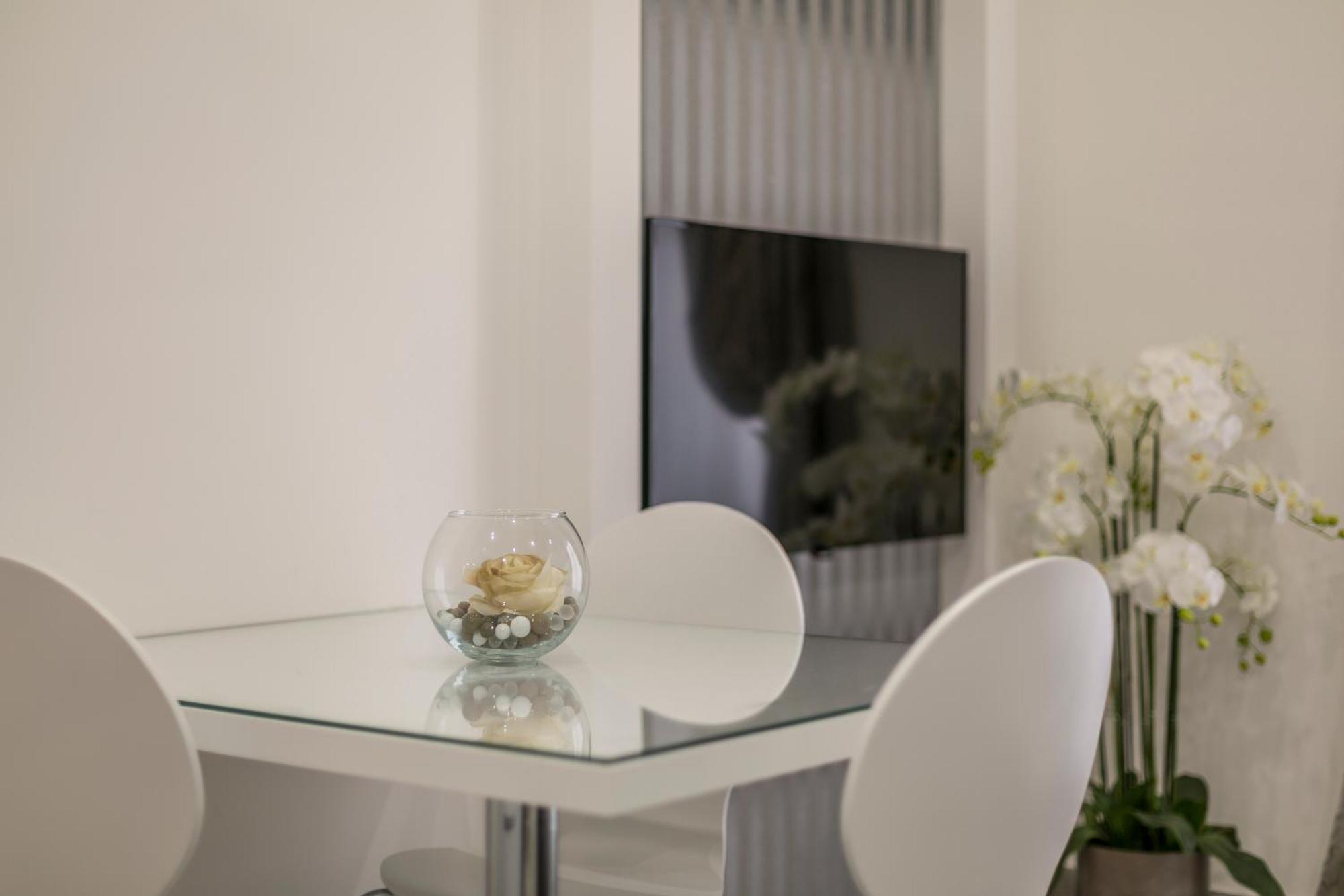 Apartman Stobrec 2 *