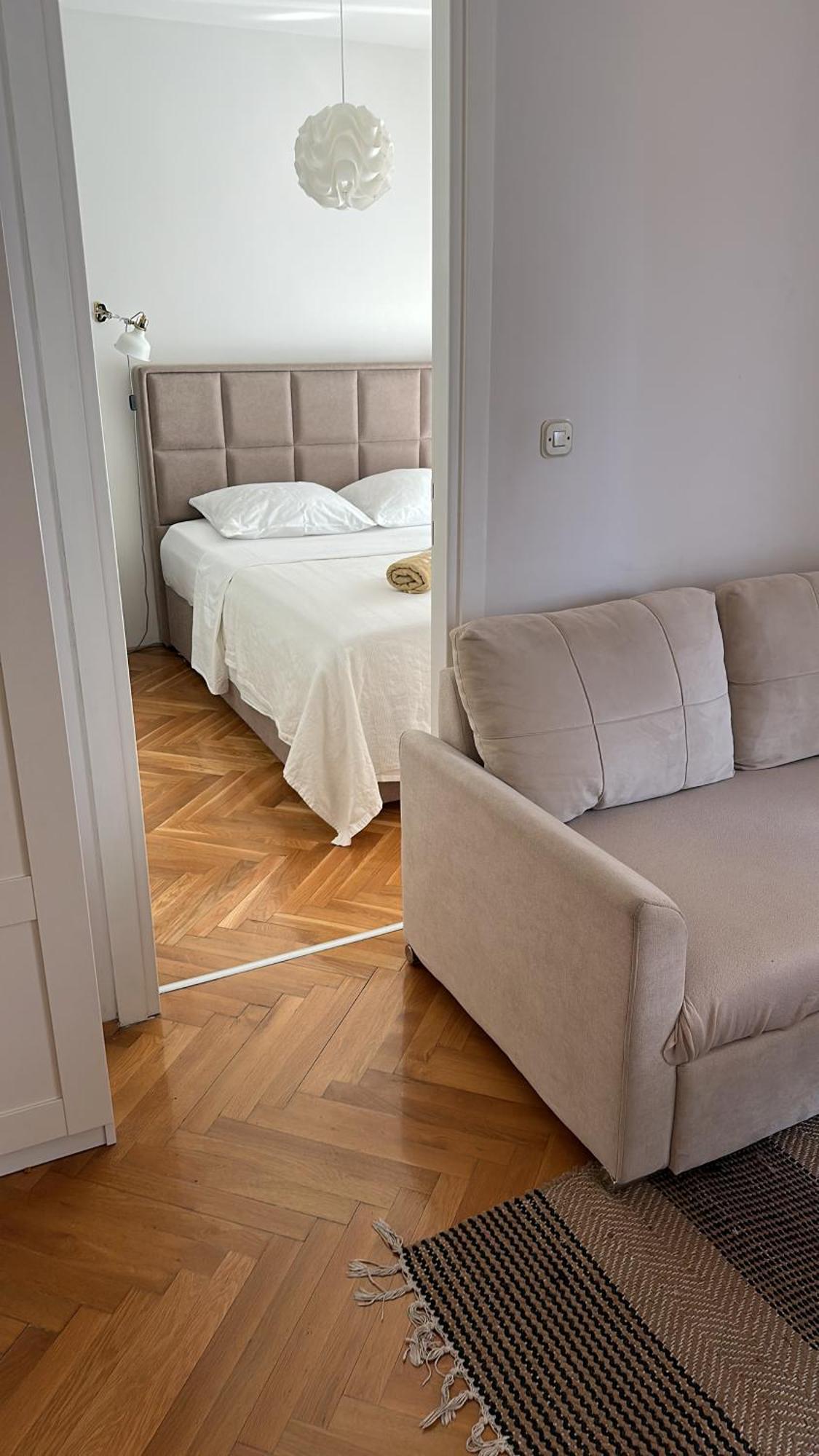 Zia Apartment