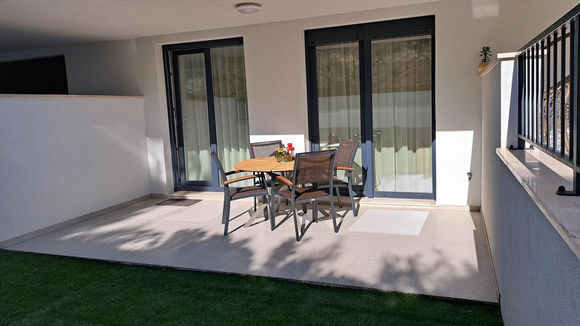 With Garden And Free Private Parking Apartment Split