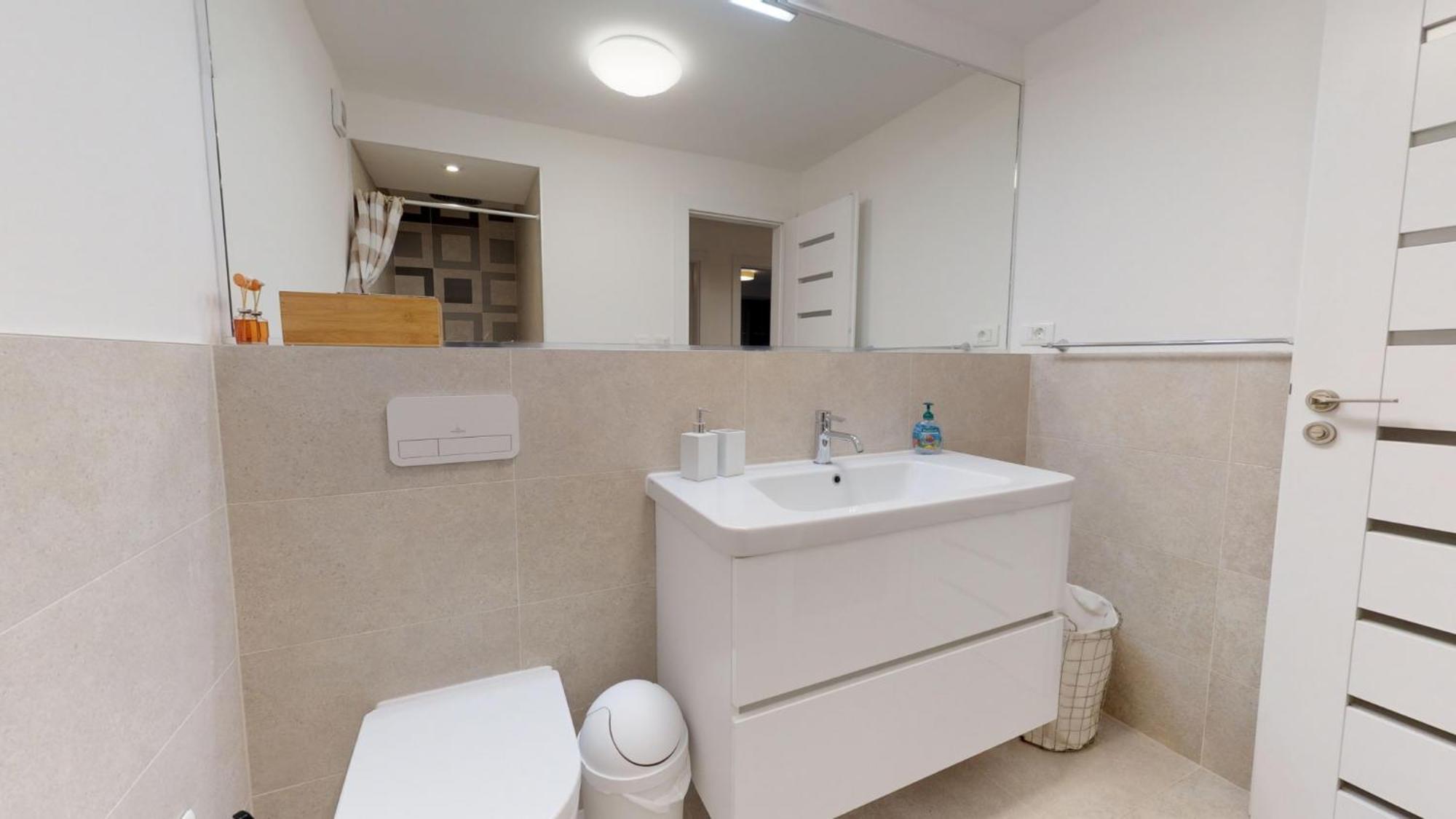 Apartment 17 Ljubav Place