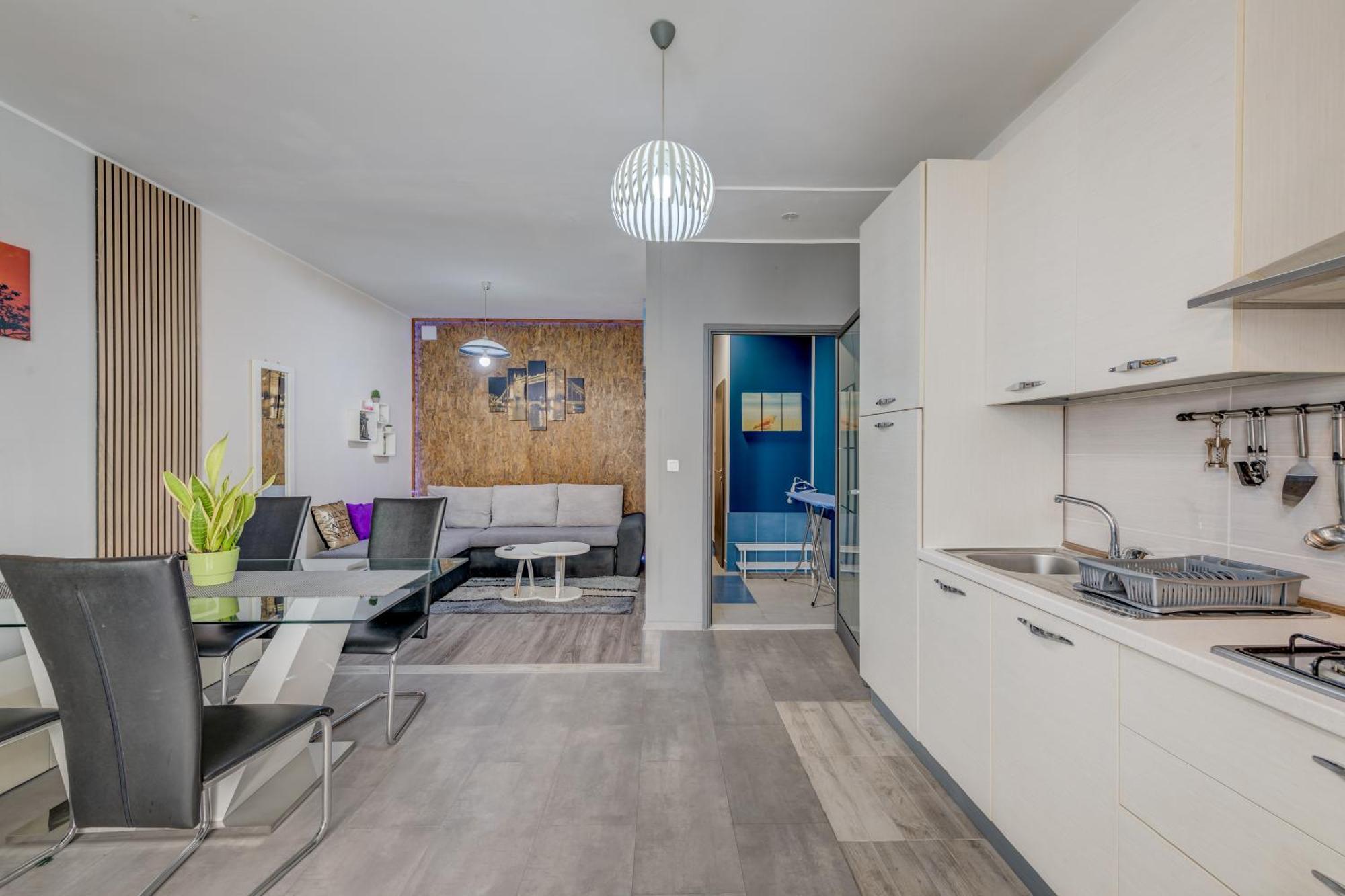 Slavica-new-with Jacuzzi Split
