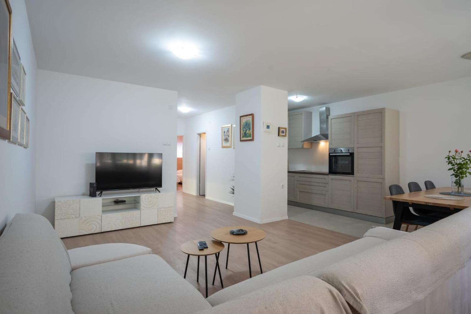 Apartman Mirjana * Split