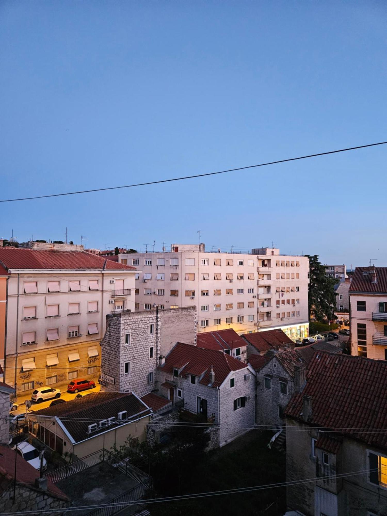 Appartement In *
