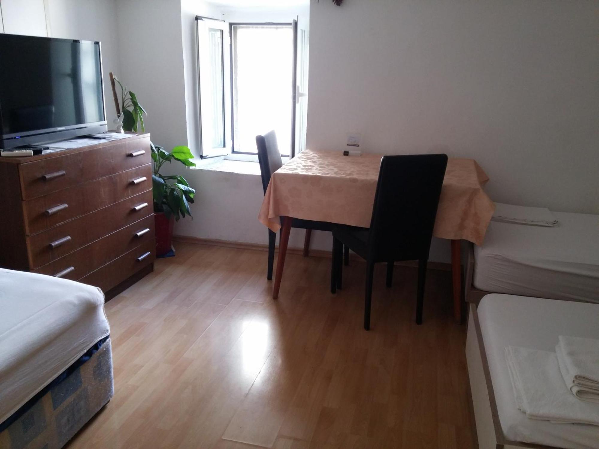 Gasthuis Center 3*