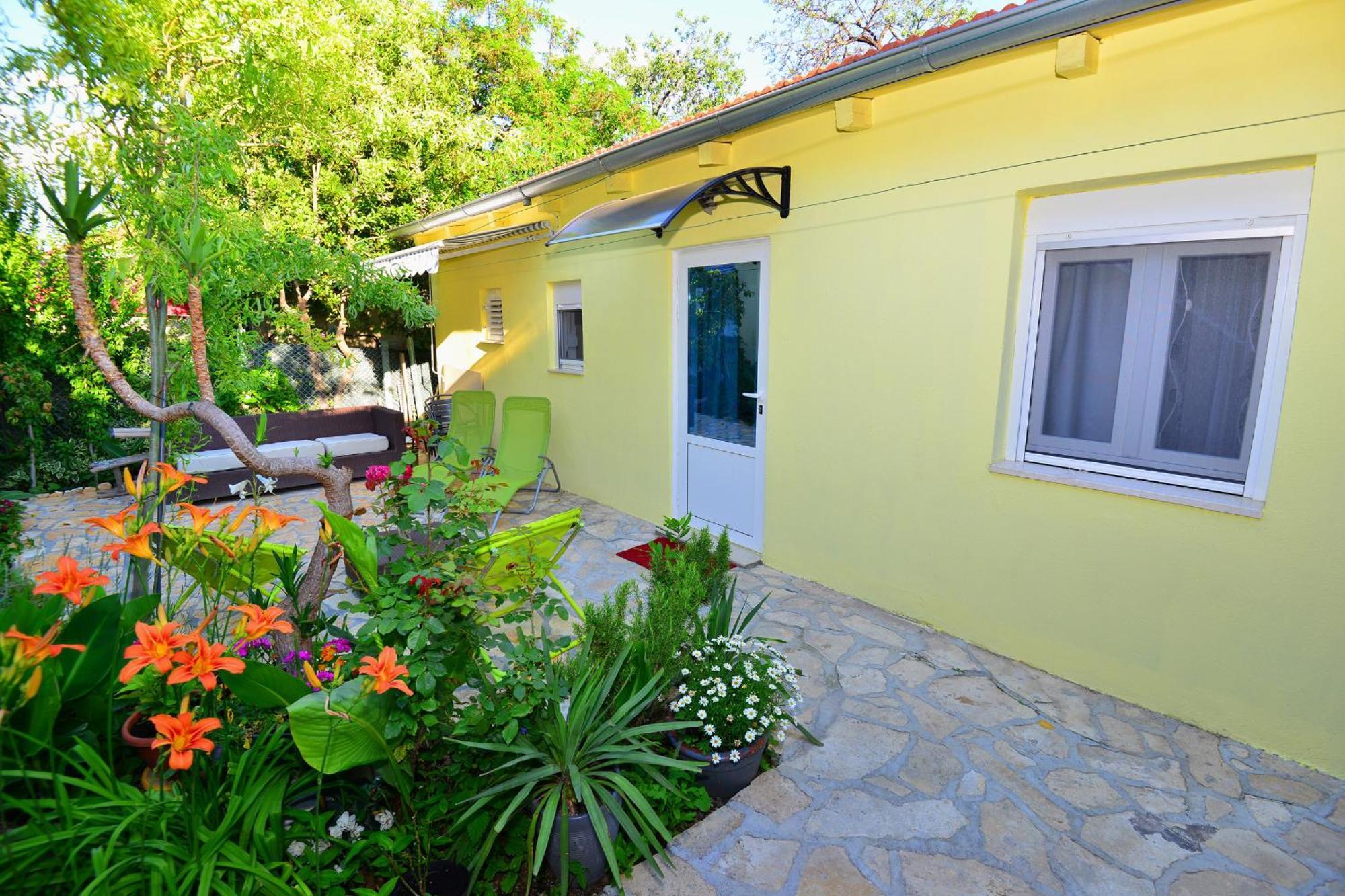 Veky 3 Apartman *