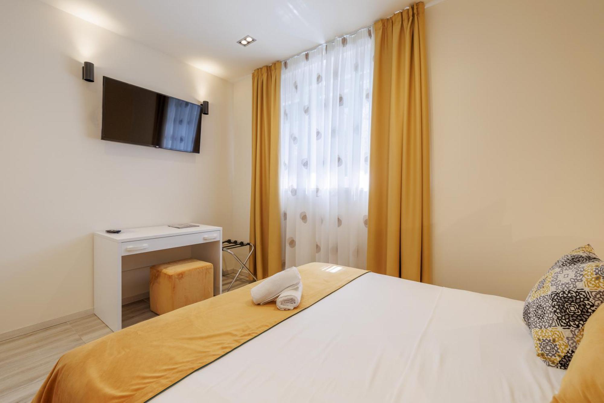 Perimar Luxury And Center *
