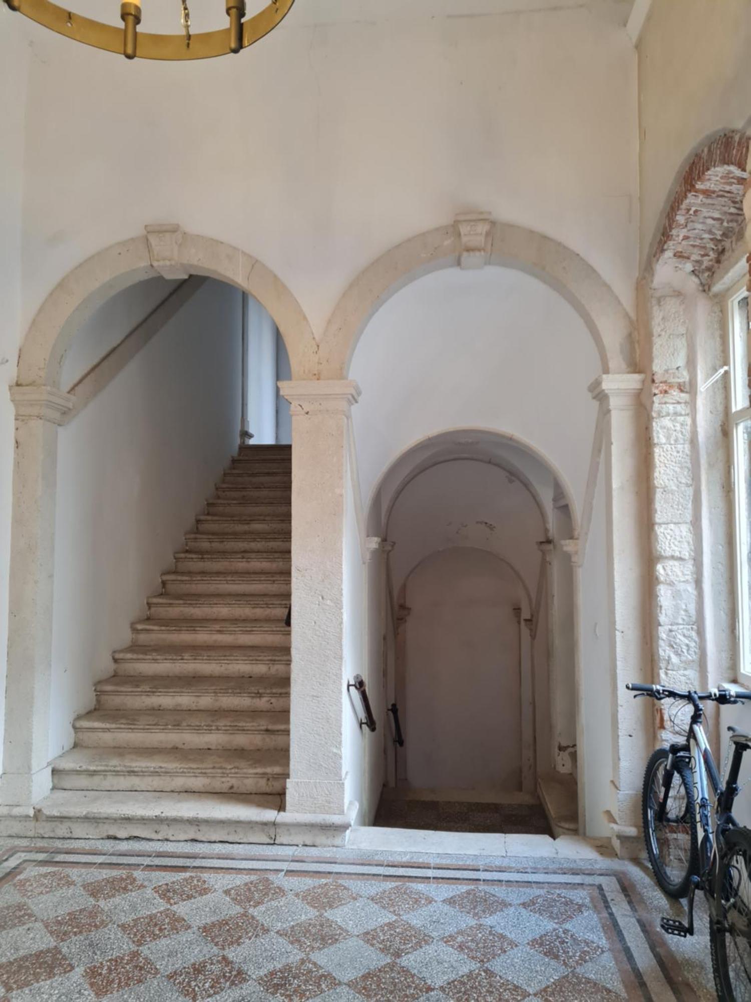 Guest house Inchy 3*
