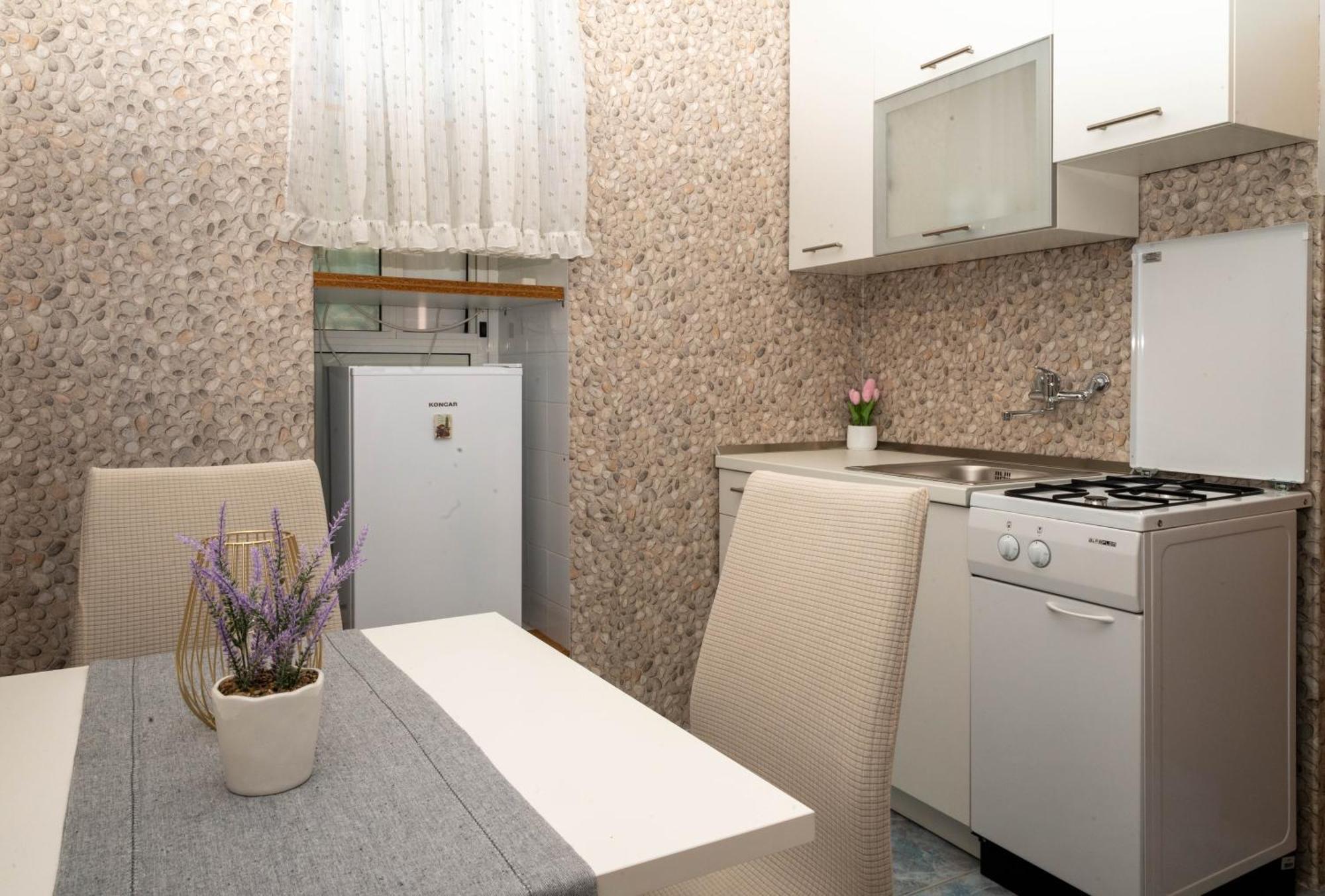 Ivona Guest house